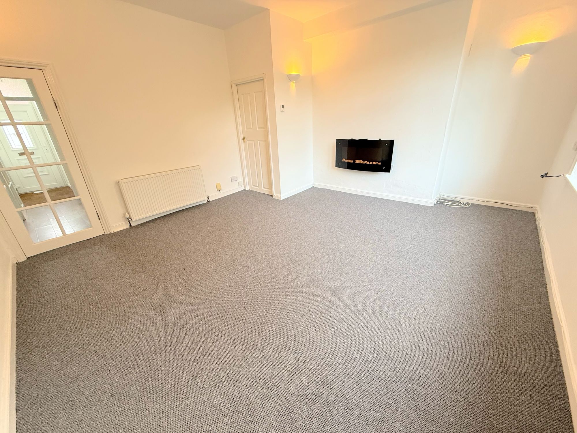 3 bed mid-terraced house for sale in Whitegate Road, Halifax 6