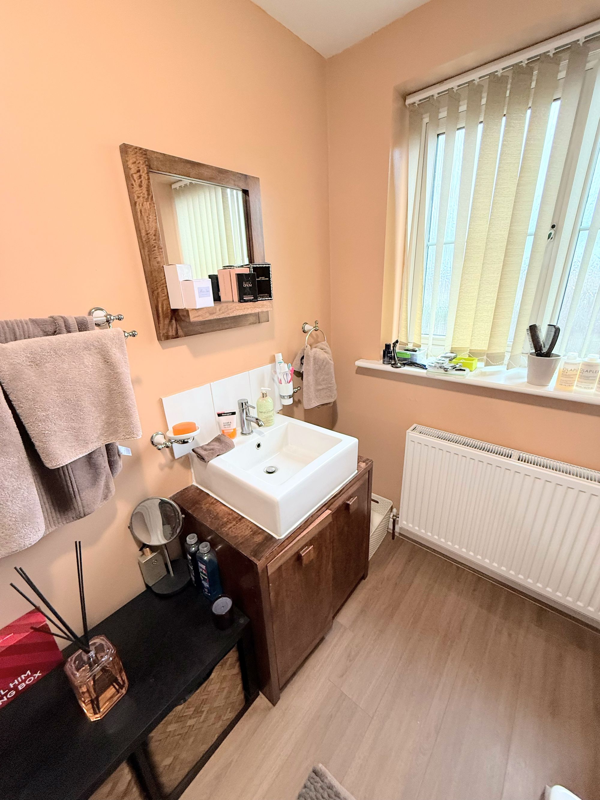 3 bed semi-detached house for sale in Anvil Court, Halifax  - Property Image 20