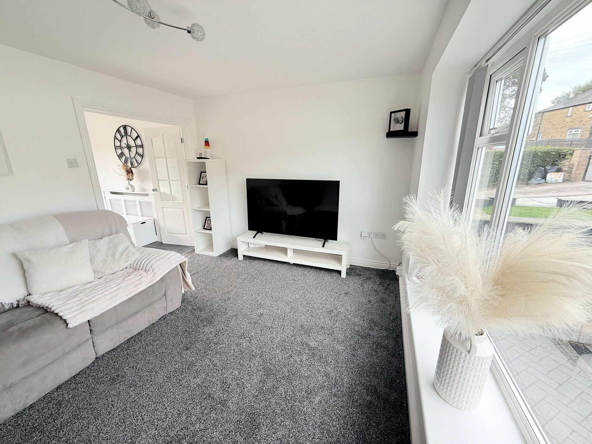 3 bed semi-detached house for sale in Beechwood Road, Halifax  - Property Image 12