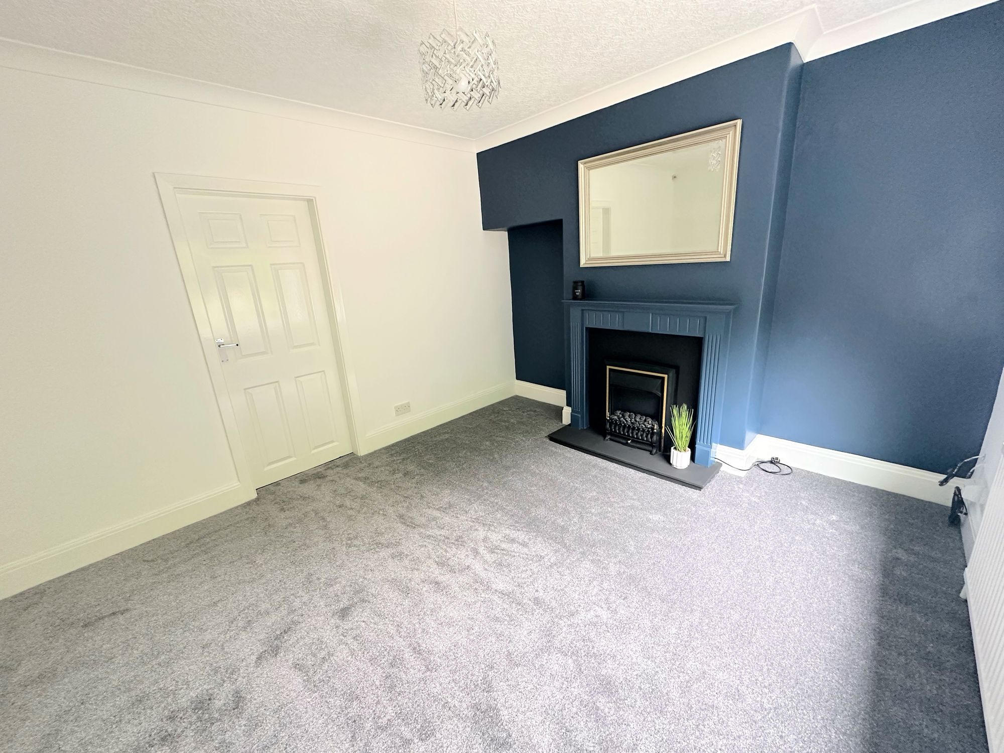 3 bed semi-detached house for sale in Beacon Street, Bradford  - Property Image 5