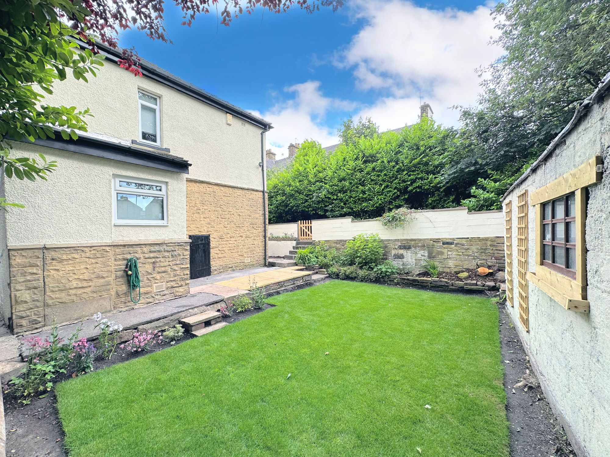 3 bed semi-detached house for sale in Beacon Street, Bradford  - Property Image 3