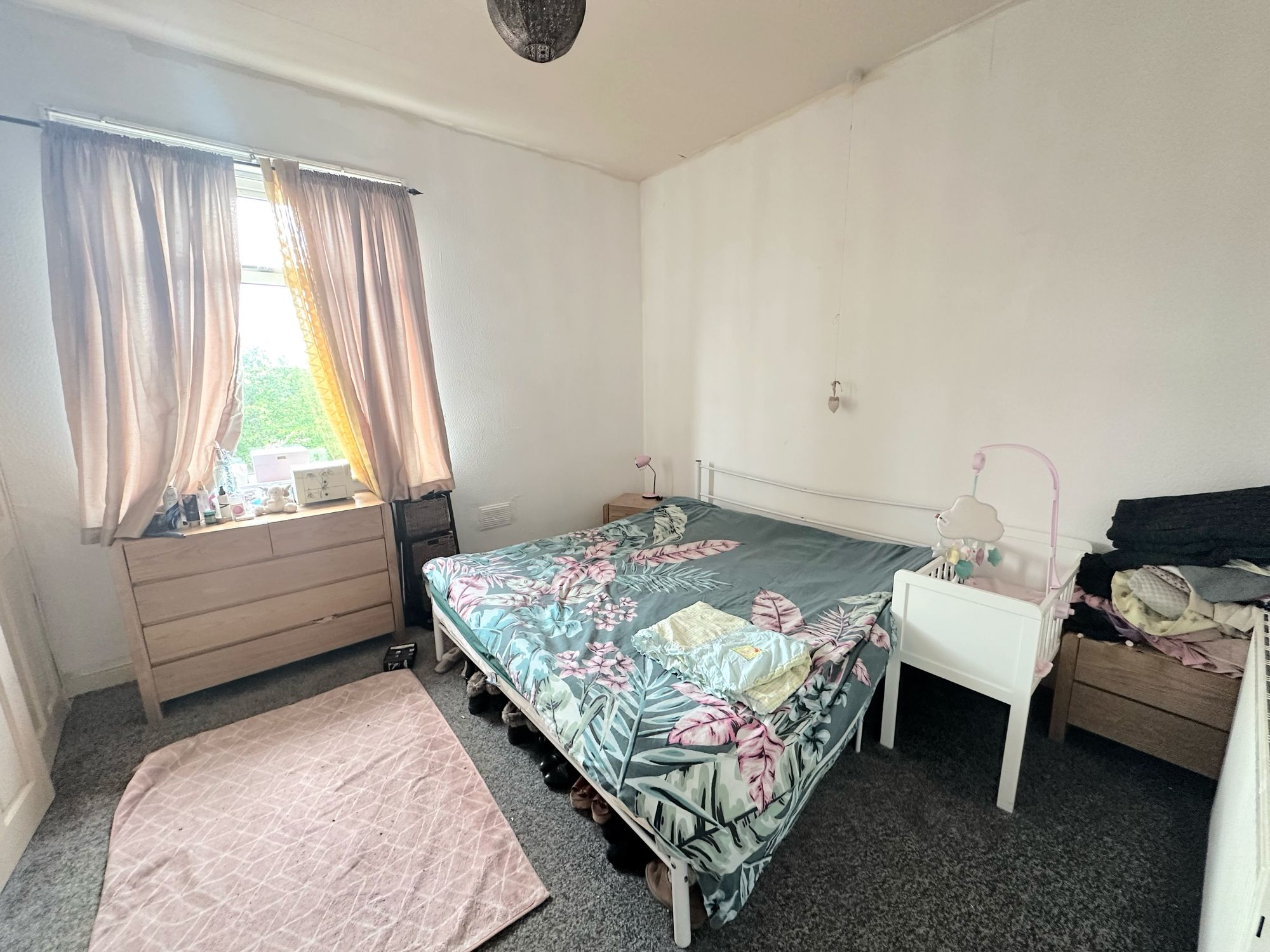 2 bed mid-terraced house for sale in Claremount Road, Halifax 3