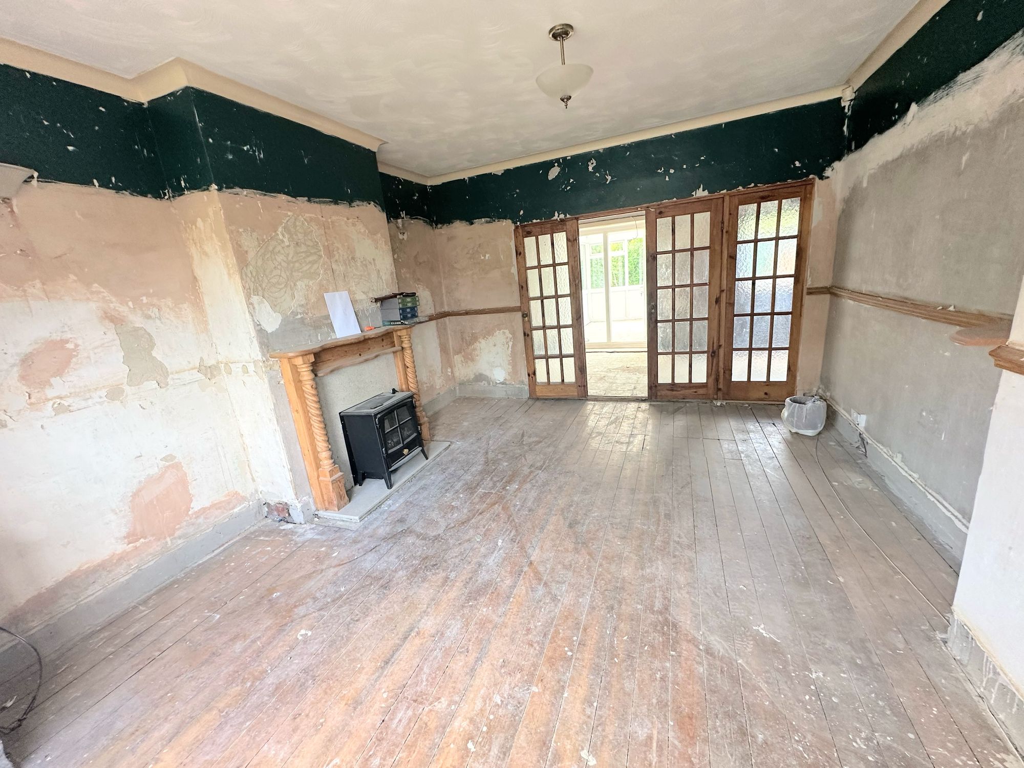 3 bed semi-detached house for sale in Moorlands Crescent, Halifax  - Property Image 9