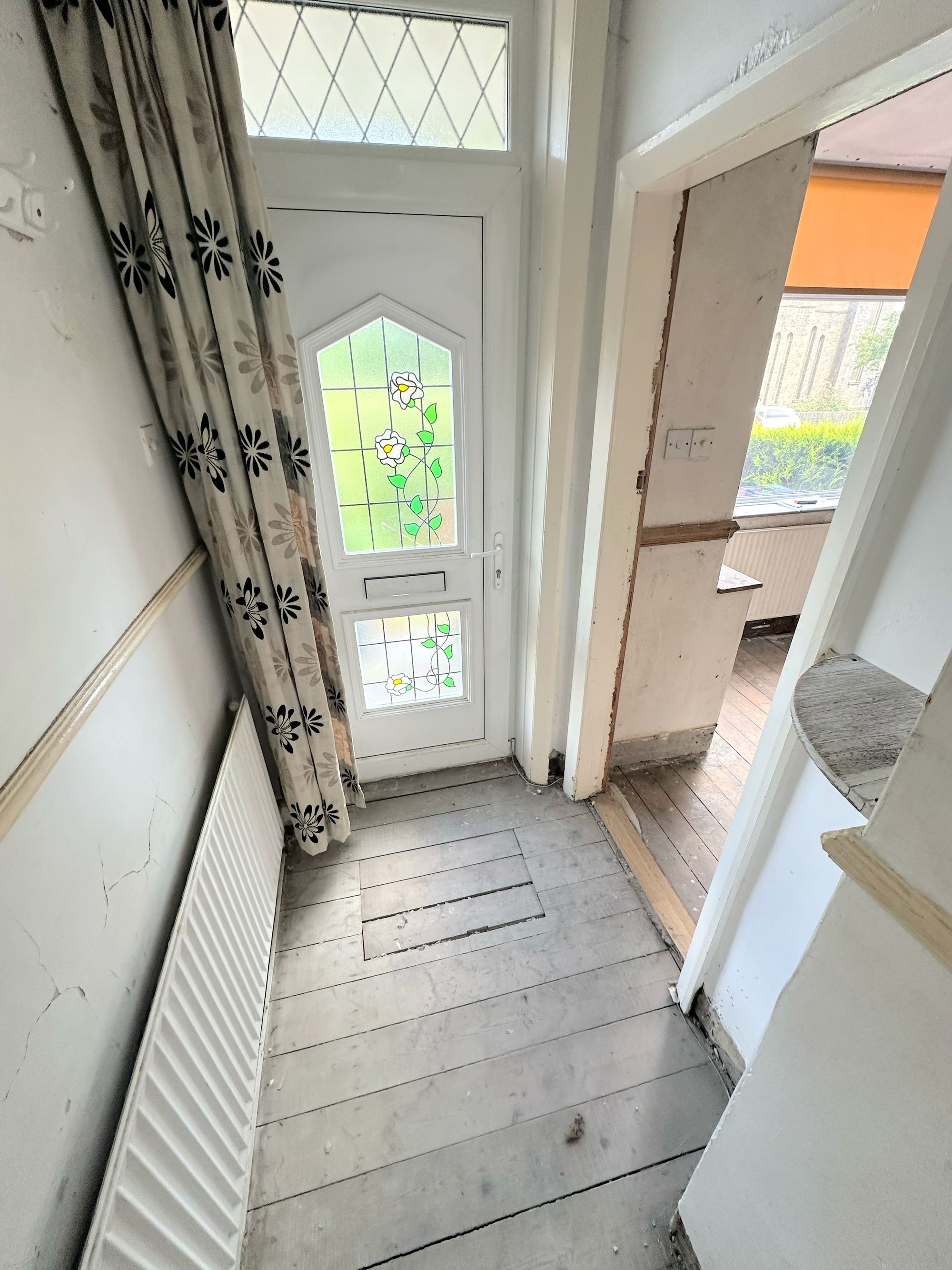 3 bed semi-detached house for sale in Moorlands Crescent, Halifax  - Property Image 7