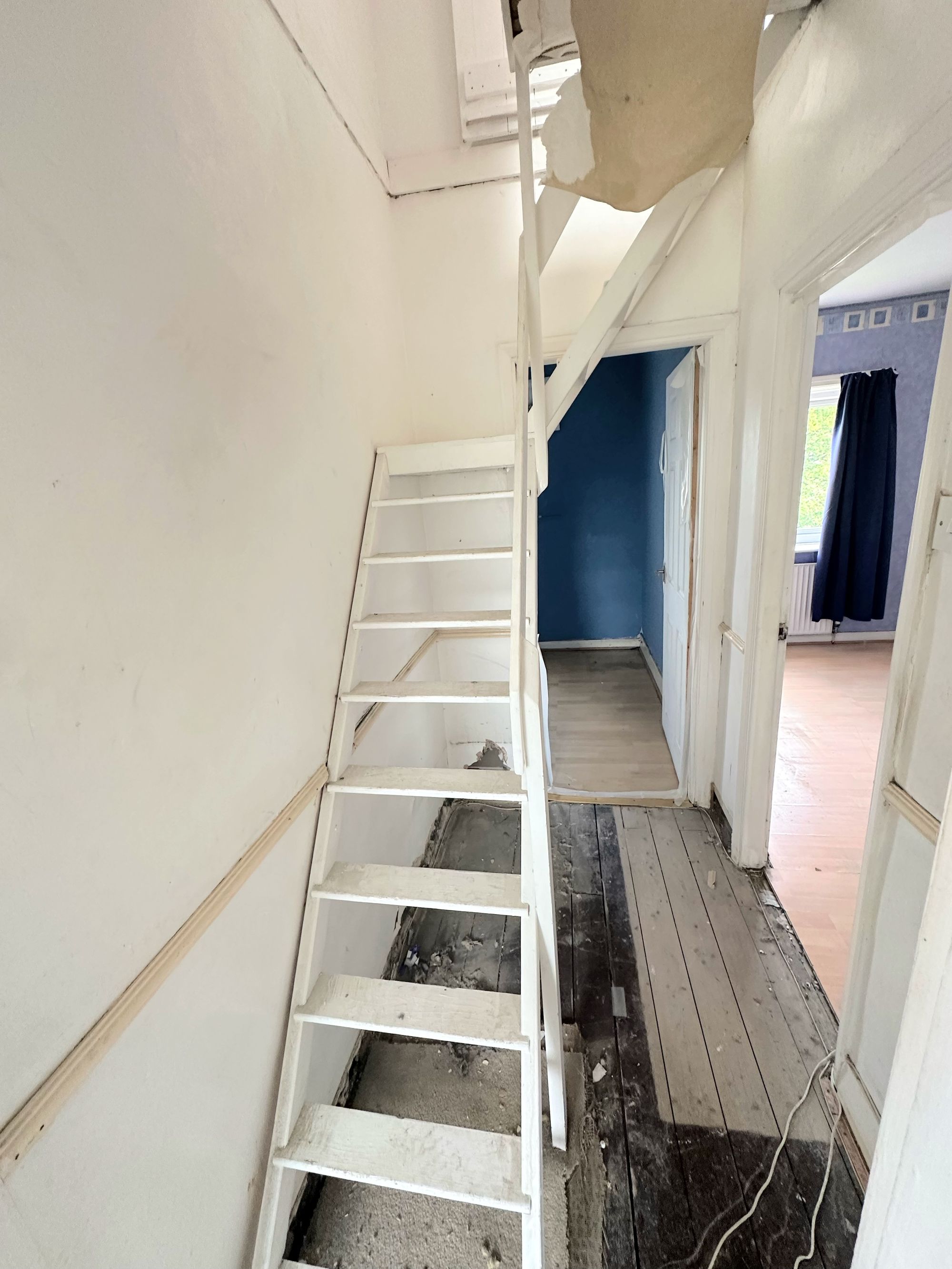 3 bed semi-detached house for sale in Moorlands Crescent, Halifax  - Property Image 22