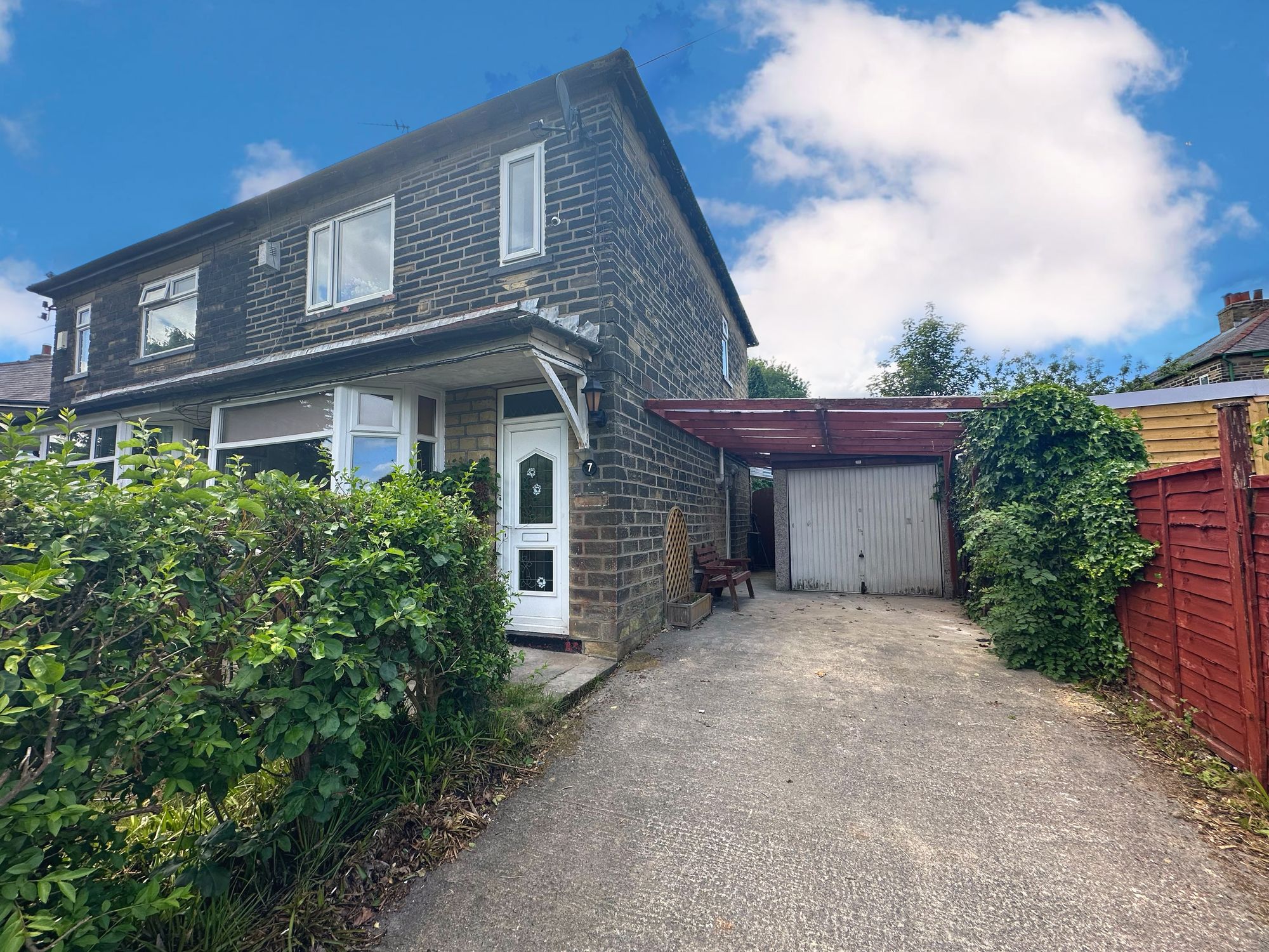 3 bed semi-detached house for sale in Moorlands Crescent, Halifax  - Property Image 5