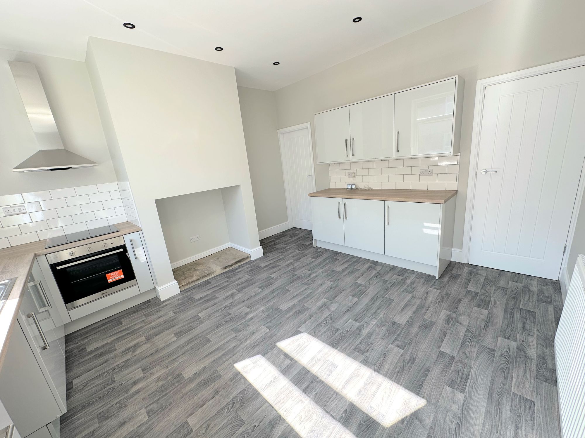 4 bed mid-terraced house to rent in Boston Street, Sowerby Bridge  - Property Image 8