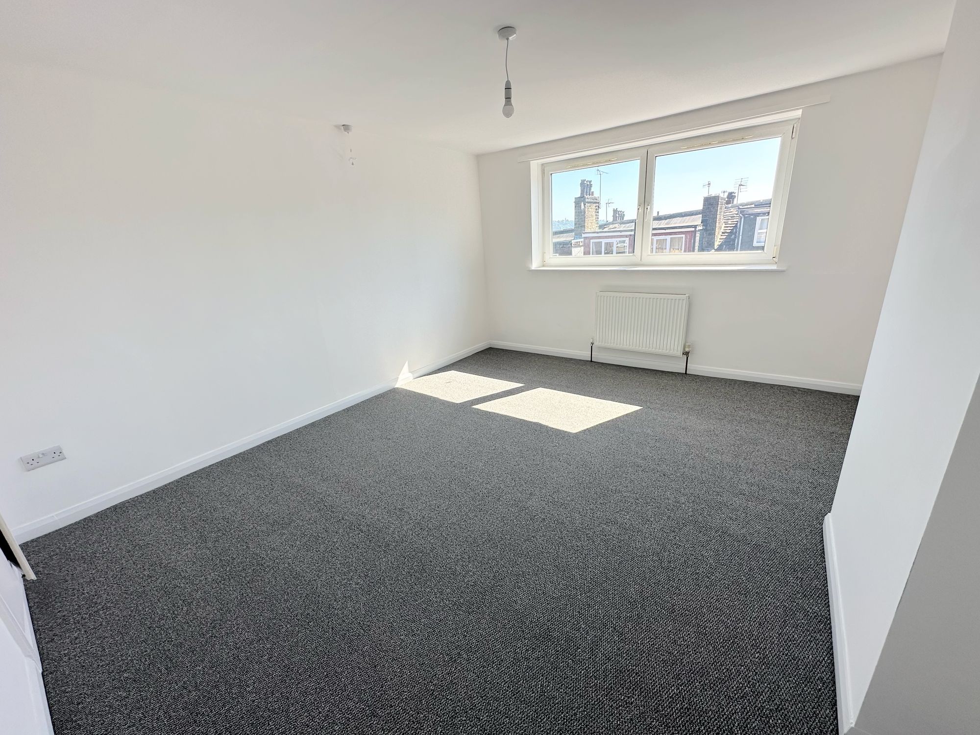 4 bed mid-terraced house to rent in Boston Street, Sowerby Bridge  - Property Image 21