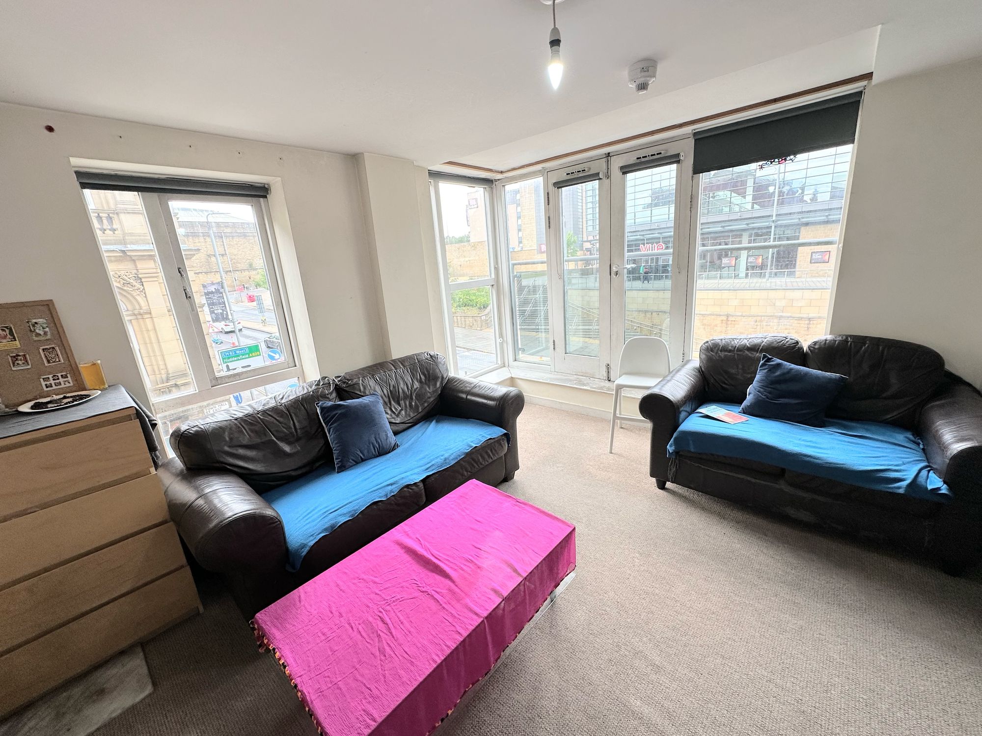 2 bed apartment for sale in Town Hall Street East, Halifax  - Property Image 3