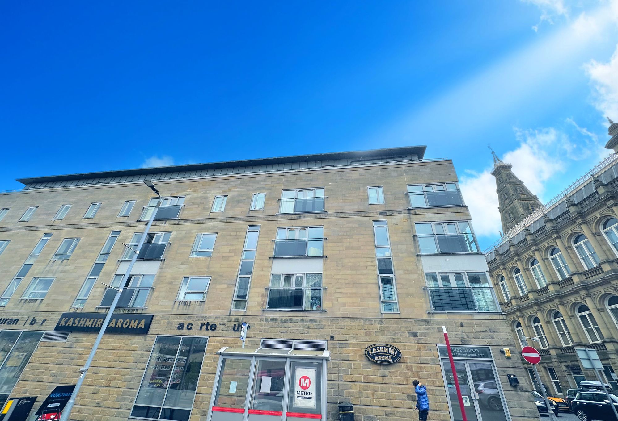 2 bed apartment for sale in Town Hall Street East, Halifax  - Property Image 15