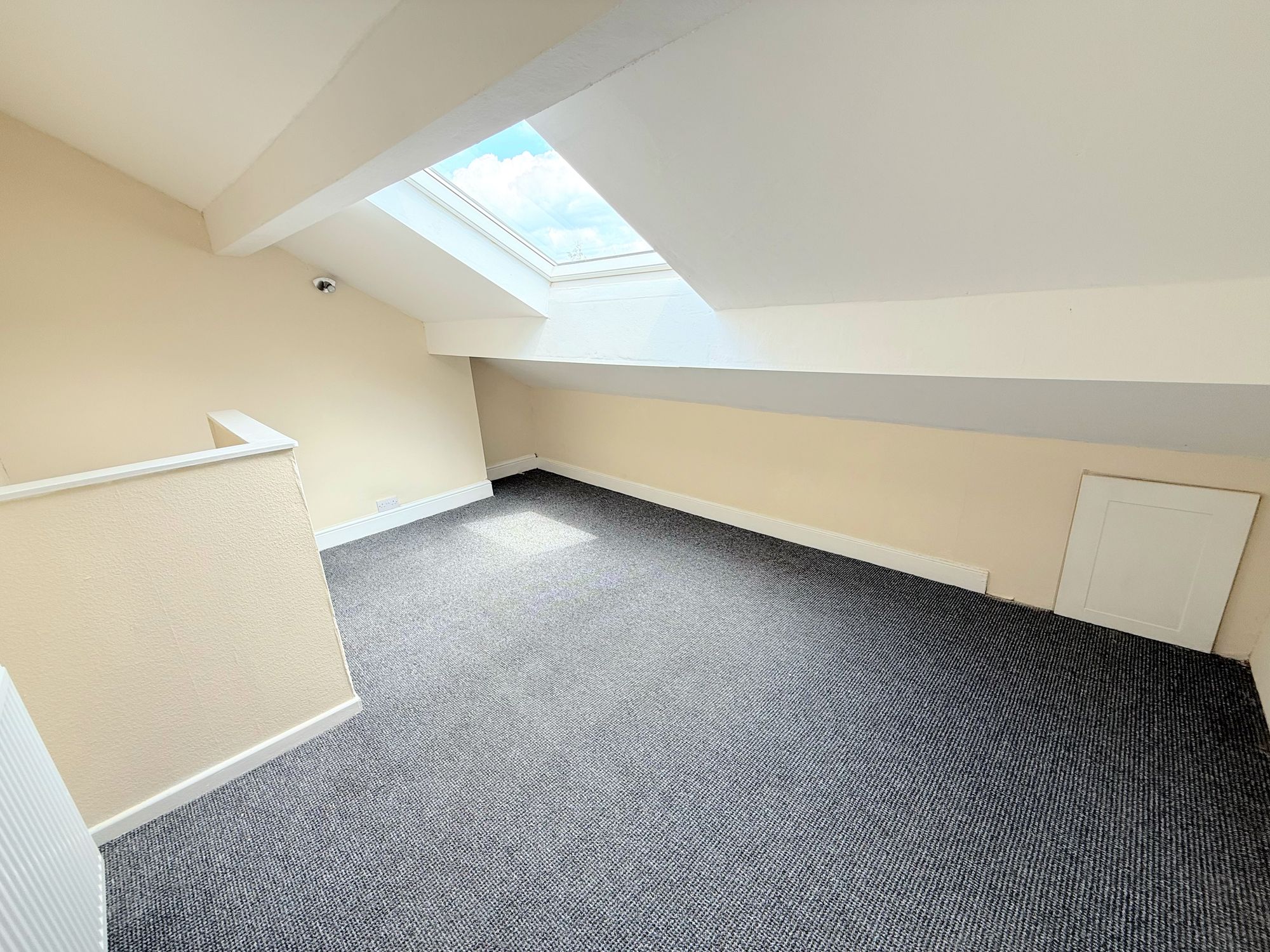 2 bed end of terrace house to rent in Dickens Street, Halifax  - Property Image 4