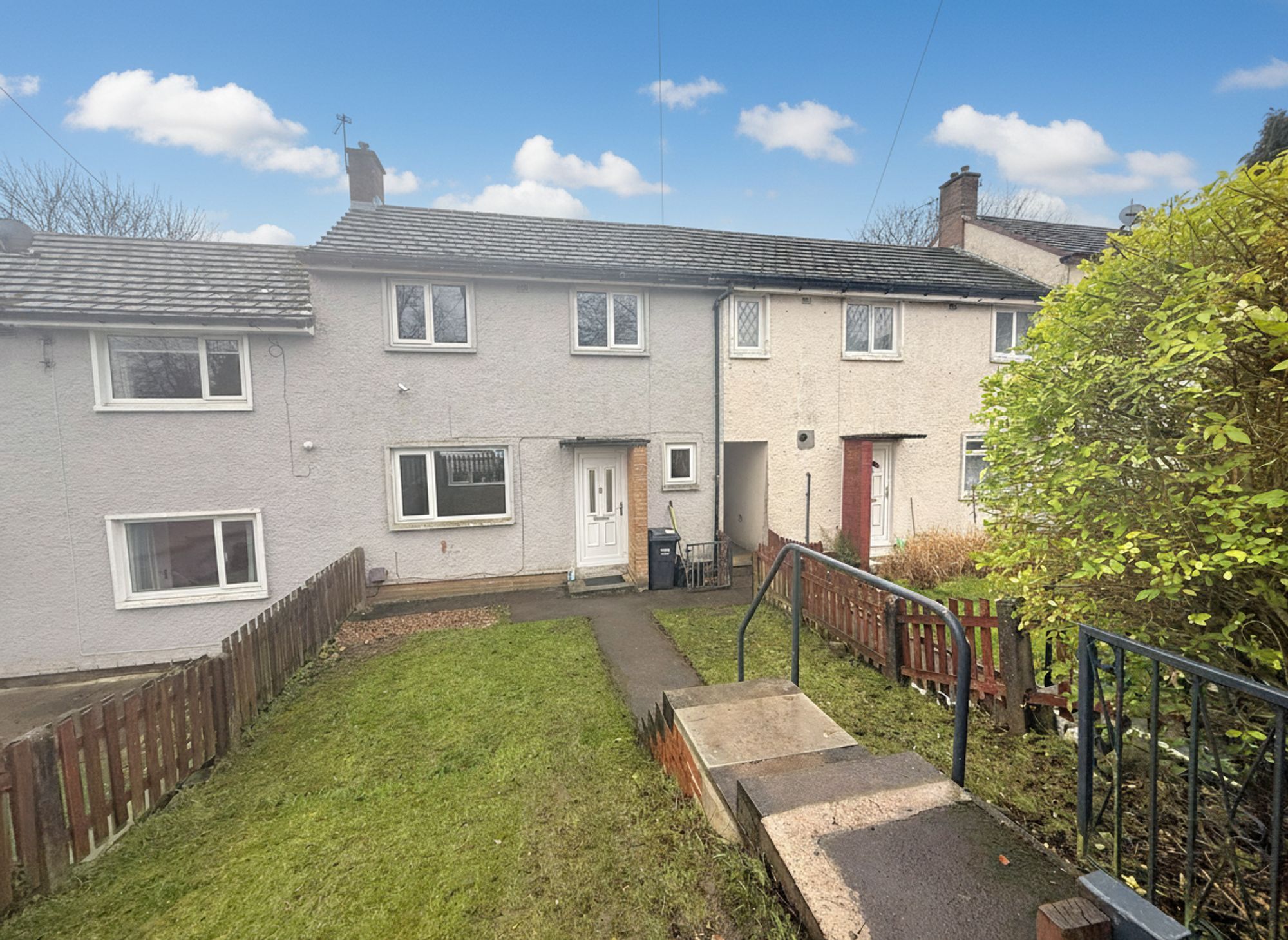 2 bed mid-terraced house to rent in Rooley Banks, Sowerby Bridge, HX6
