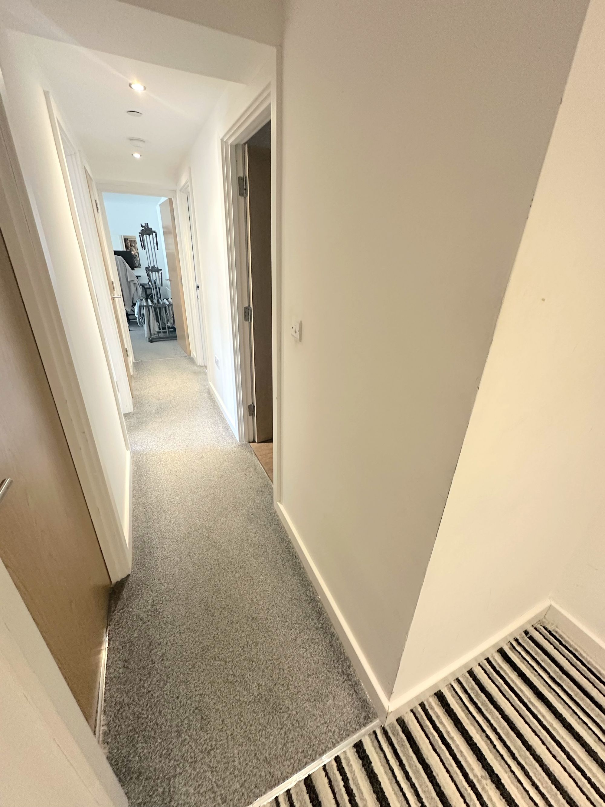 2 bed apartment for sale in Wheatley Court, Halifax  - Property Image 7