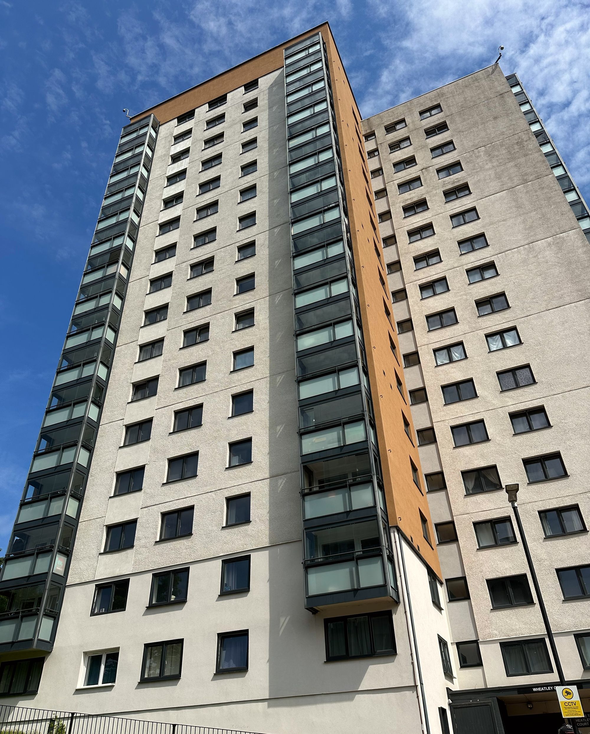 2 bed apartment for sale in Wheatley Court, Halifax  - Property Image 16