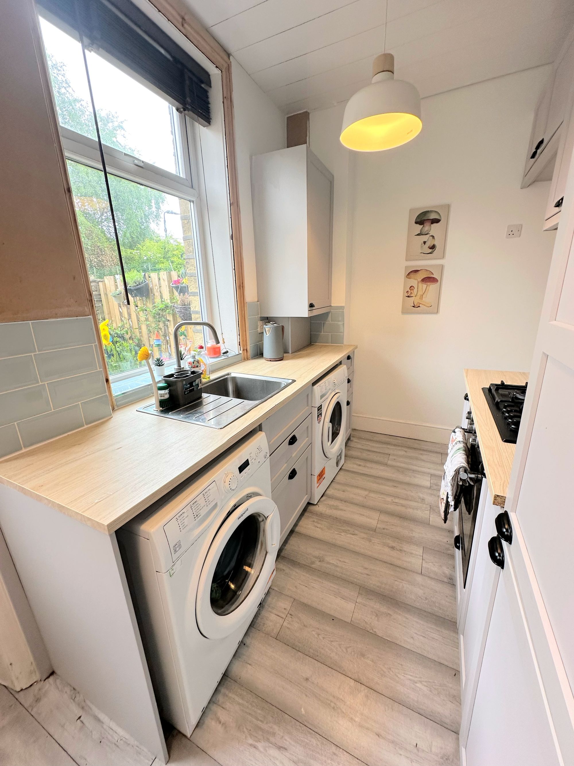 2 bed mid-terraced house for sale in Chester Place, Halifax  - Property Image 14