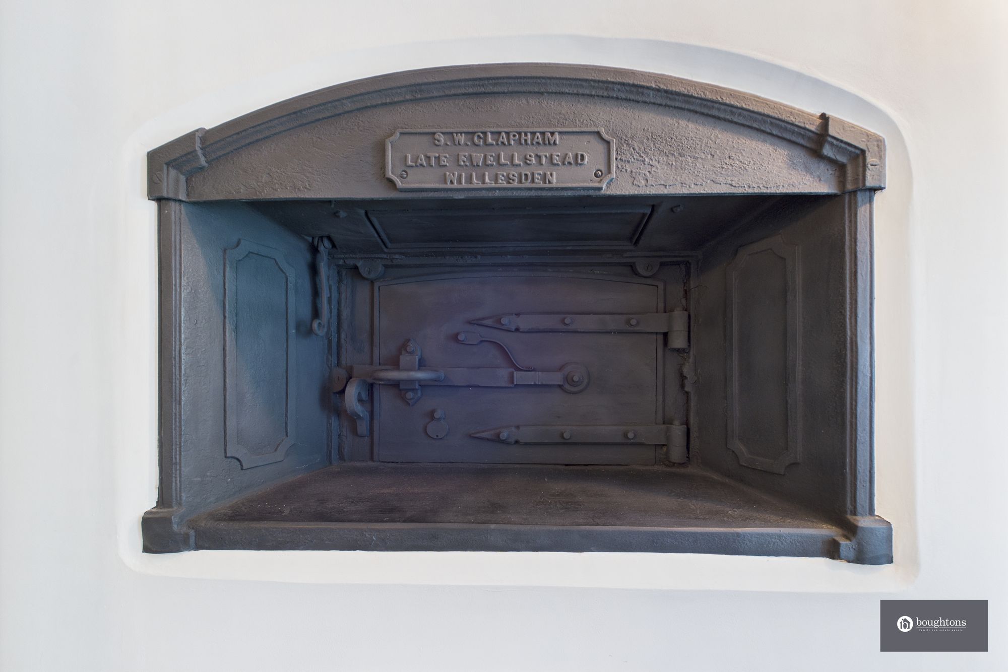 3 bed terraced house for sale in Church Street, Brackley 5