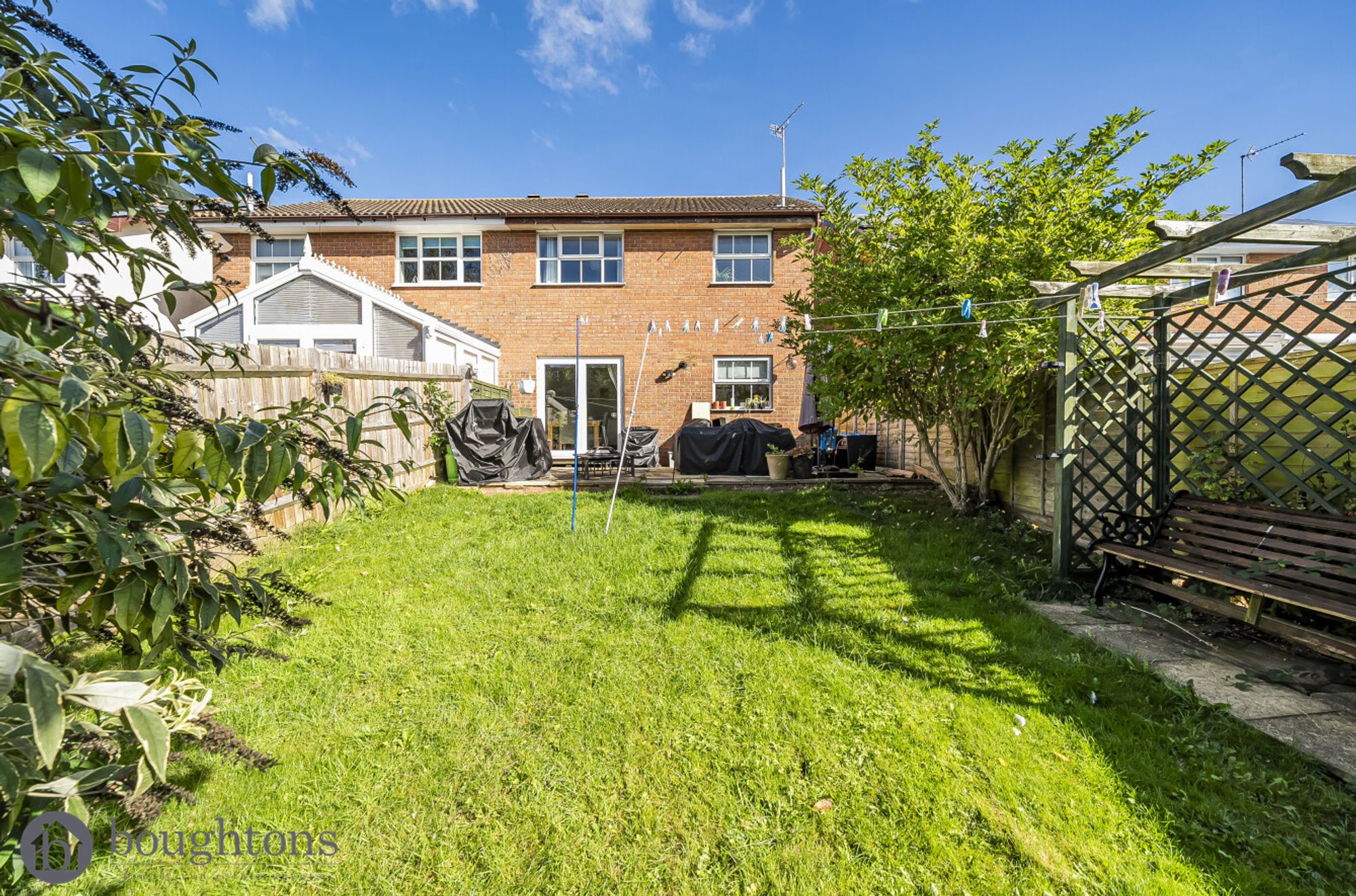 3 bed semi-detached house for sale in Forrester Drive, Brackley  - Property Image 2