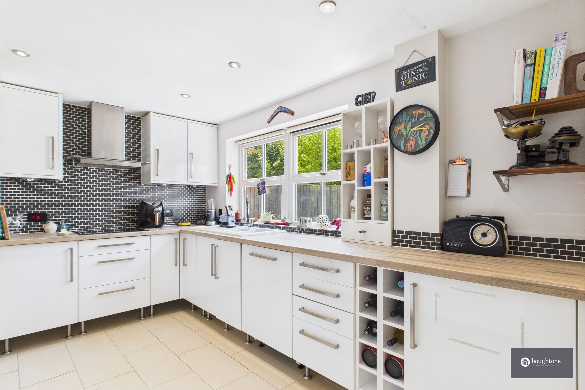 4 bed detached house for sale in Robin Ride, Brackley 7