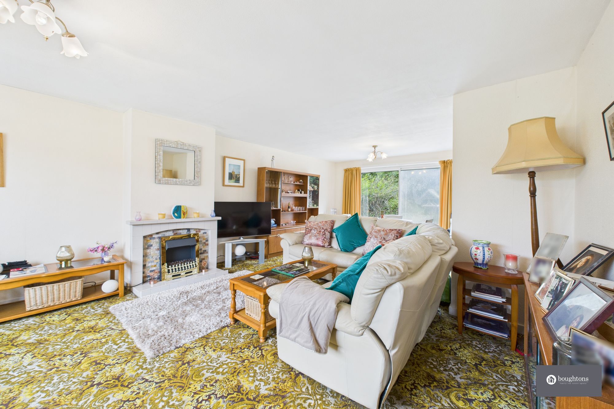 4 bed detached house for sale in Church Street, Helmdon, NN13 8