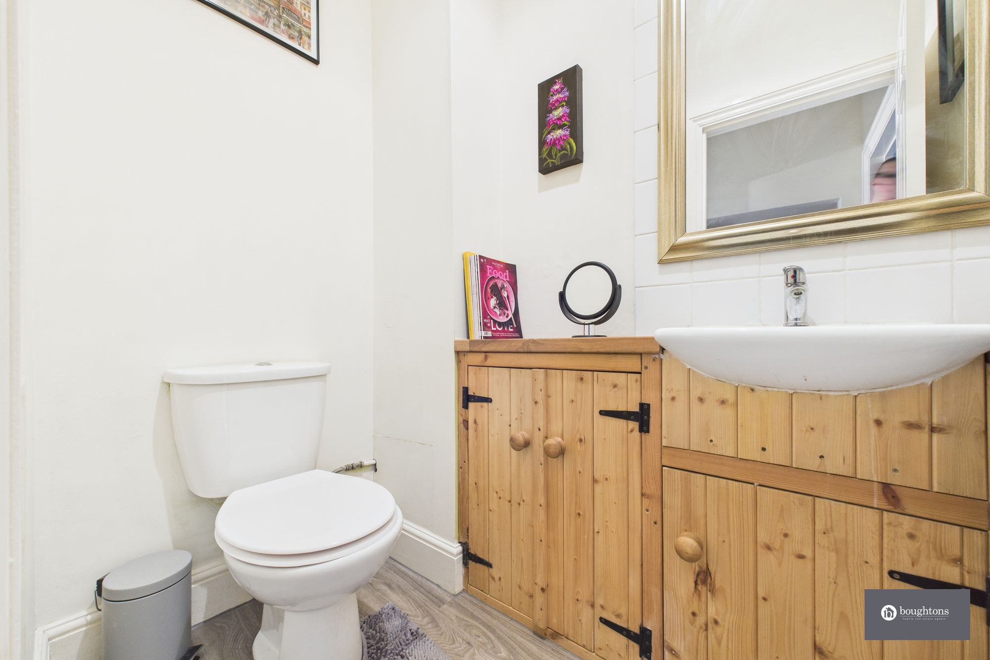 3 bed detached house for sale in High Street, Whittlebury, NN12  - Property Image 12