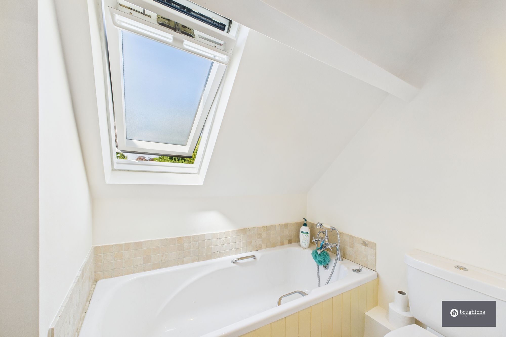 4 bed end of terrace house for sale in The Glebe, Banbury  - Property Image 13