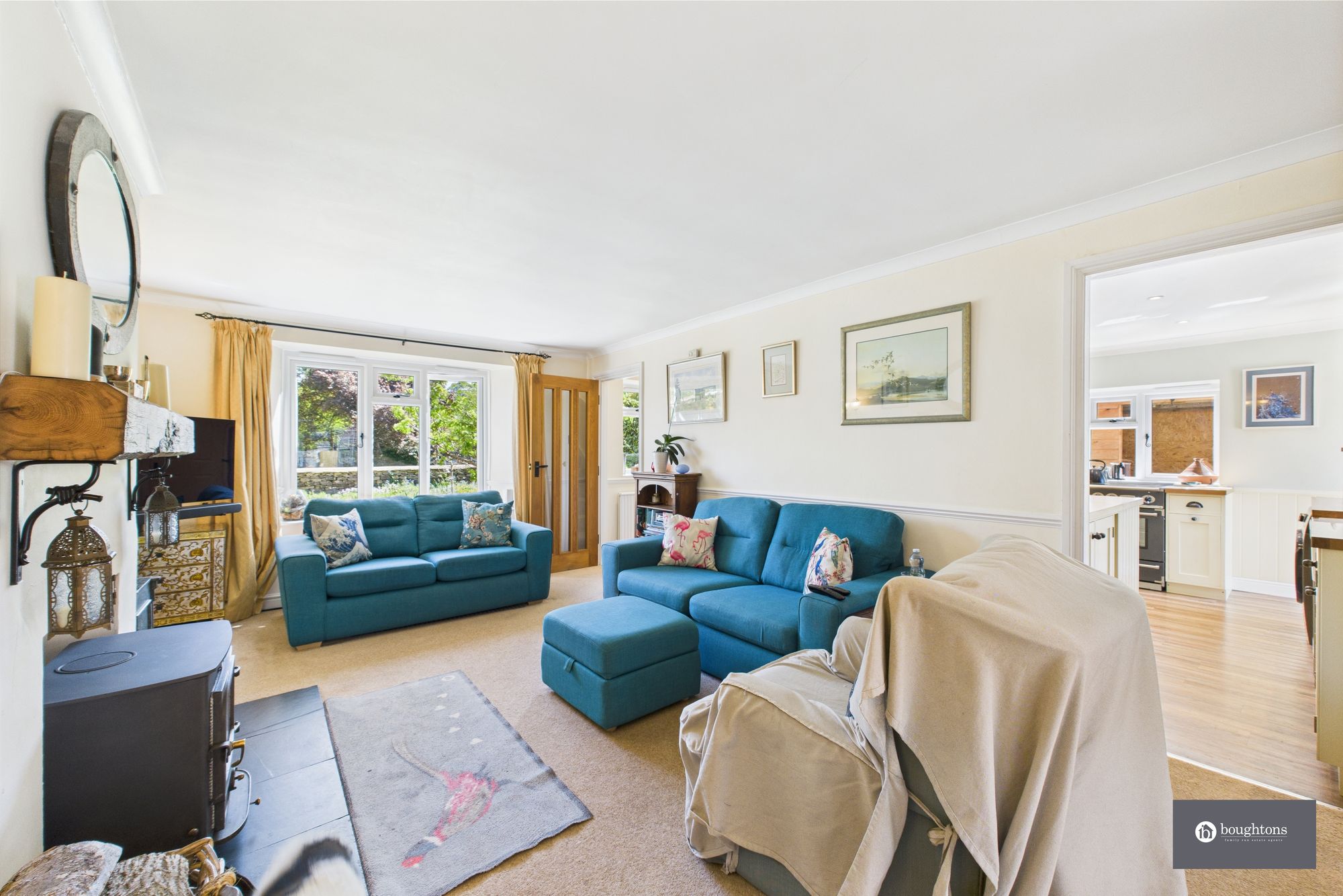 4 bed end of terrace house for sale in The Glebe, Banbury  - Property Image 2