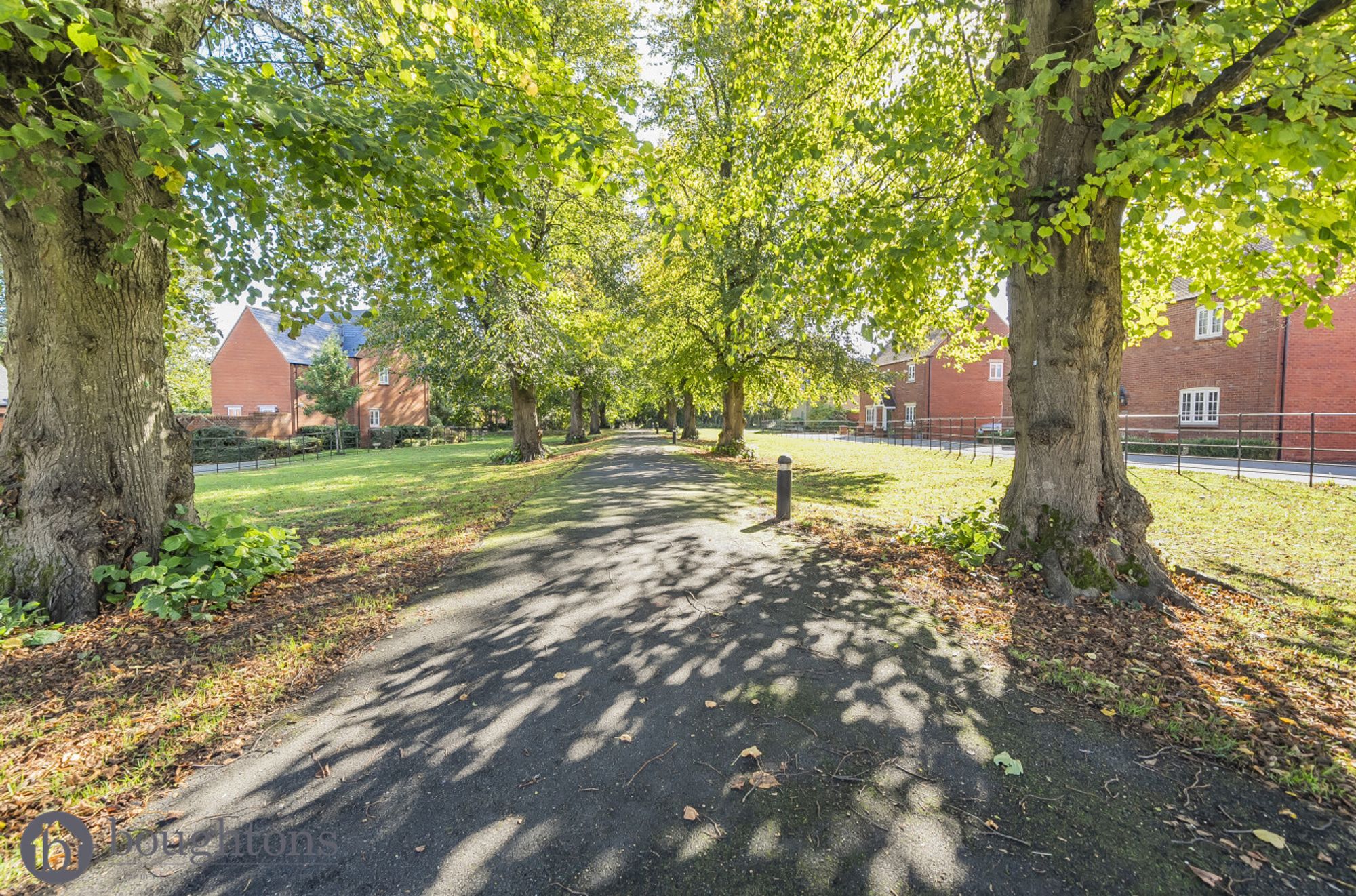 4 bed detached house for sale in Omaha Lane, Brackley  - Property Image 3