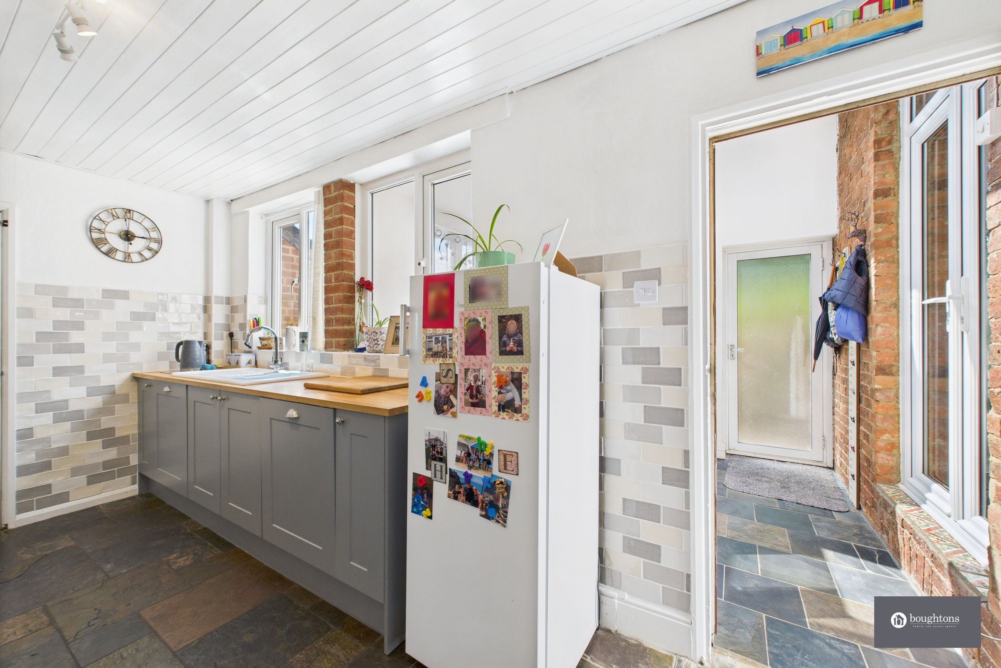 3 bed semi-detached house for sale in Banbury Road, Brackley  - Property Image 9
