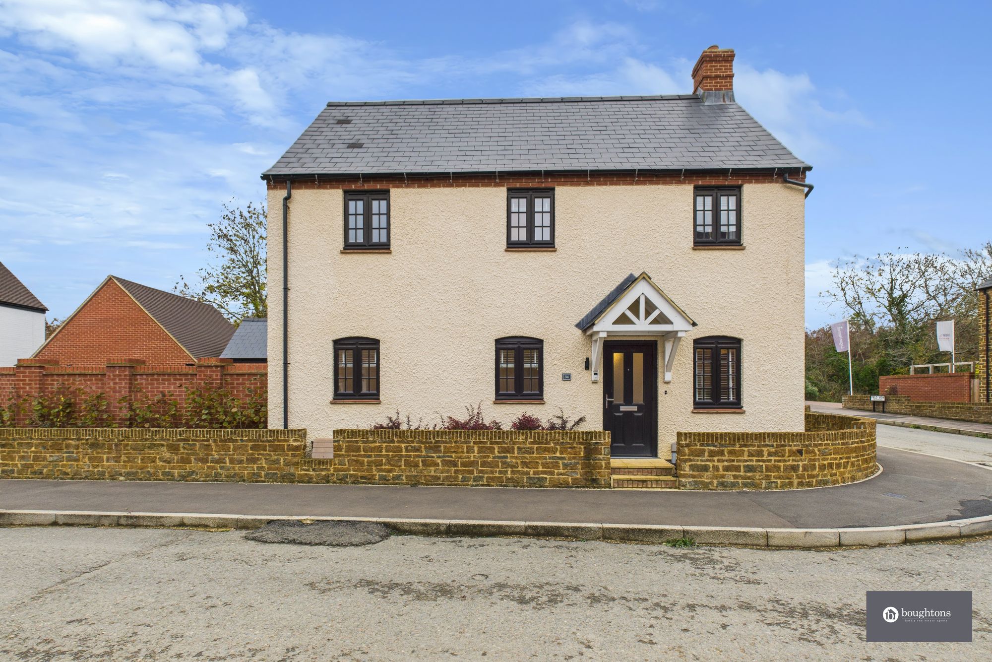 4 bed detached house for sale in Field View, Brackley - Property Image 1