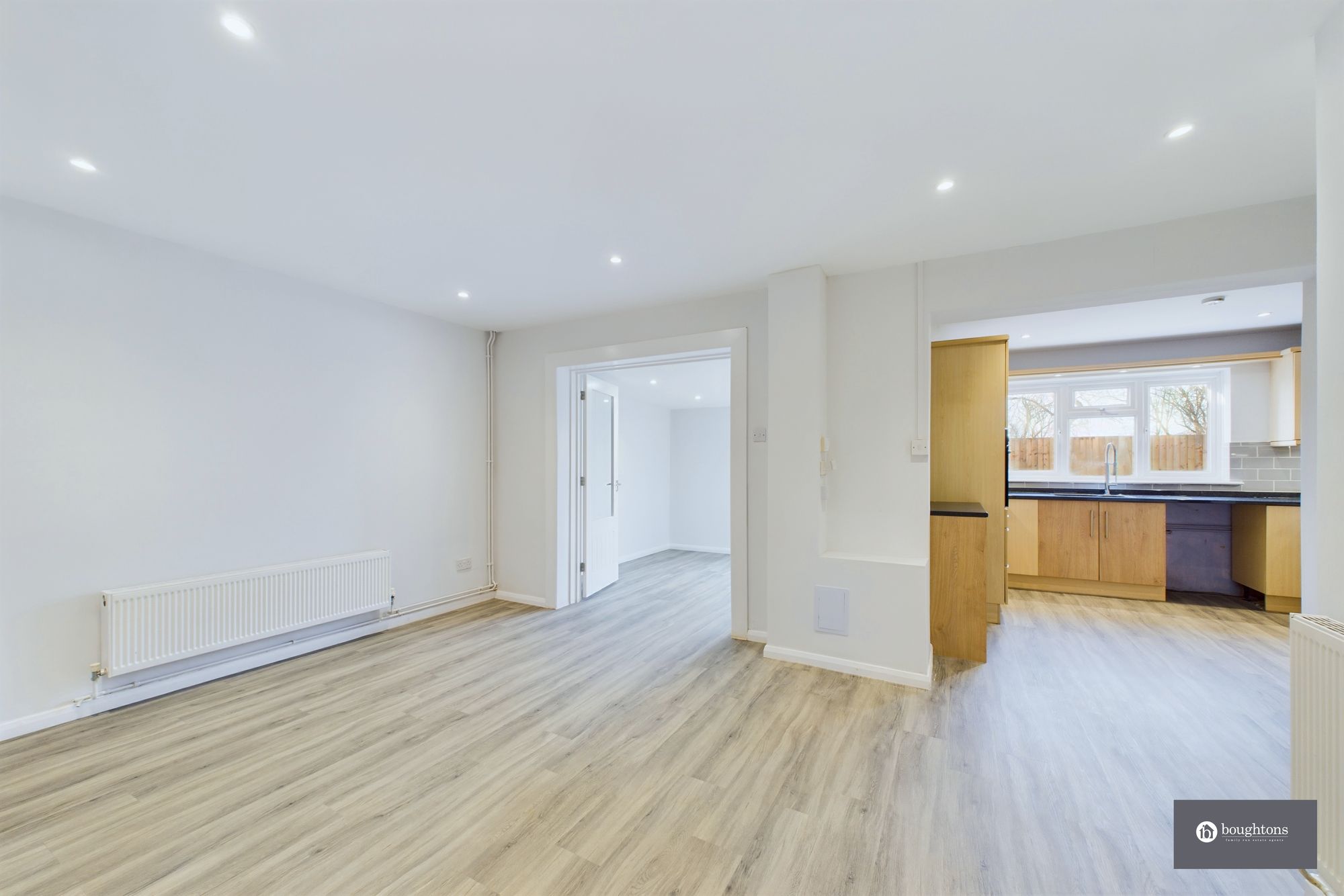 4 bed detached bungalow for sale in Brackley Road, Brackley 7