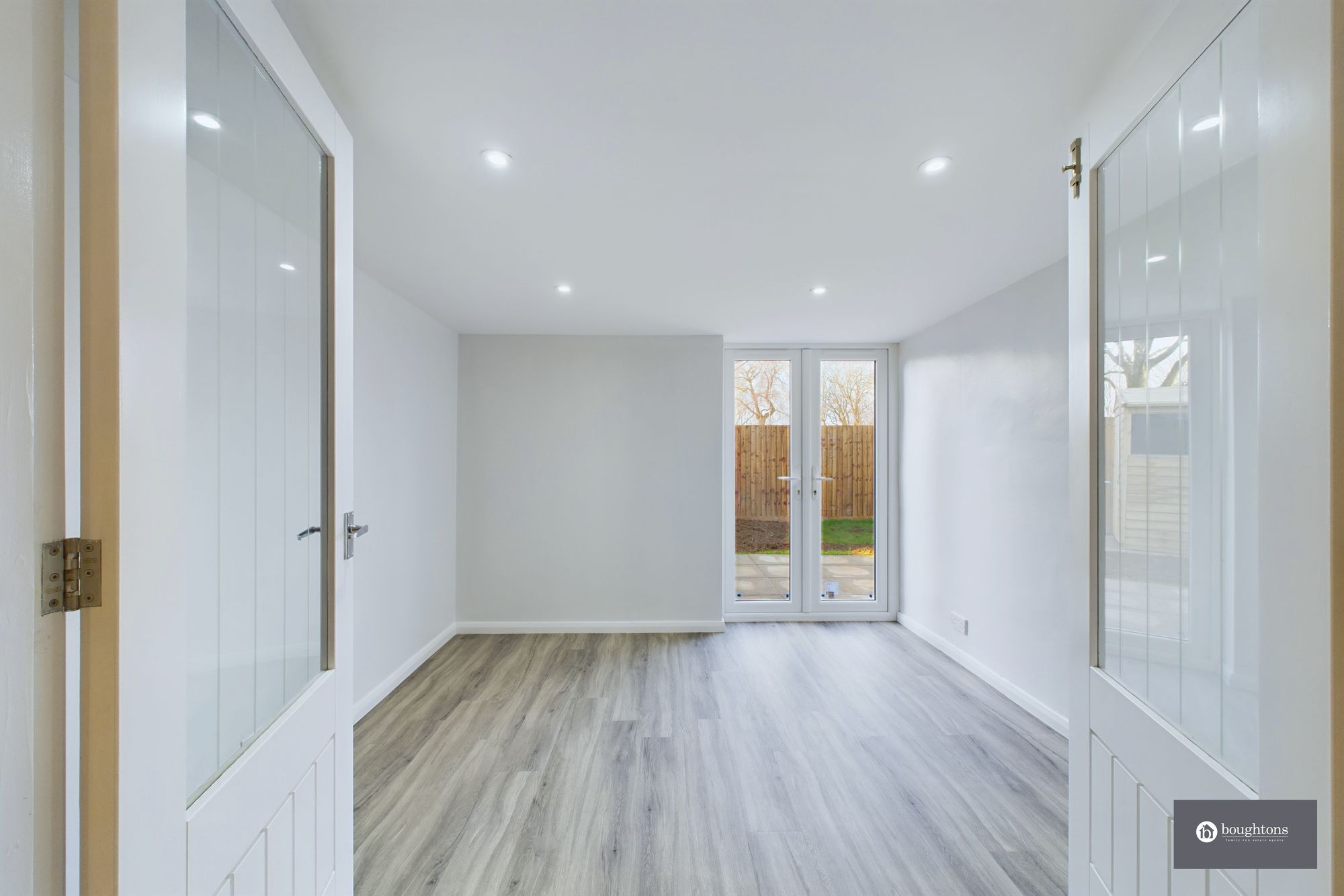 4 bed detached bungalow for sale in Brackley Road, Brackley 10