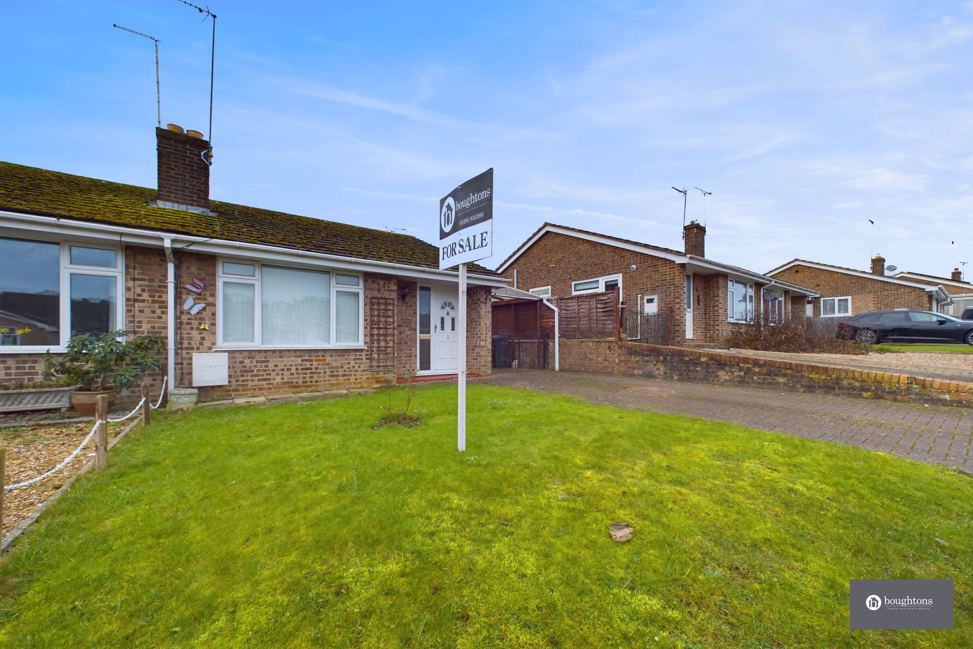 2 bed semi-detached bungalow for sale in Ellesmere Avenue, Brackley  - Property Image 17