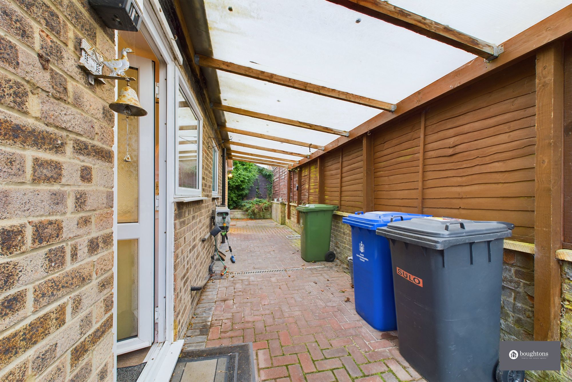 2 bed semi-detached bungalow for sale in Ellesmere Avenue, Brackley  - Property Image 16