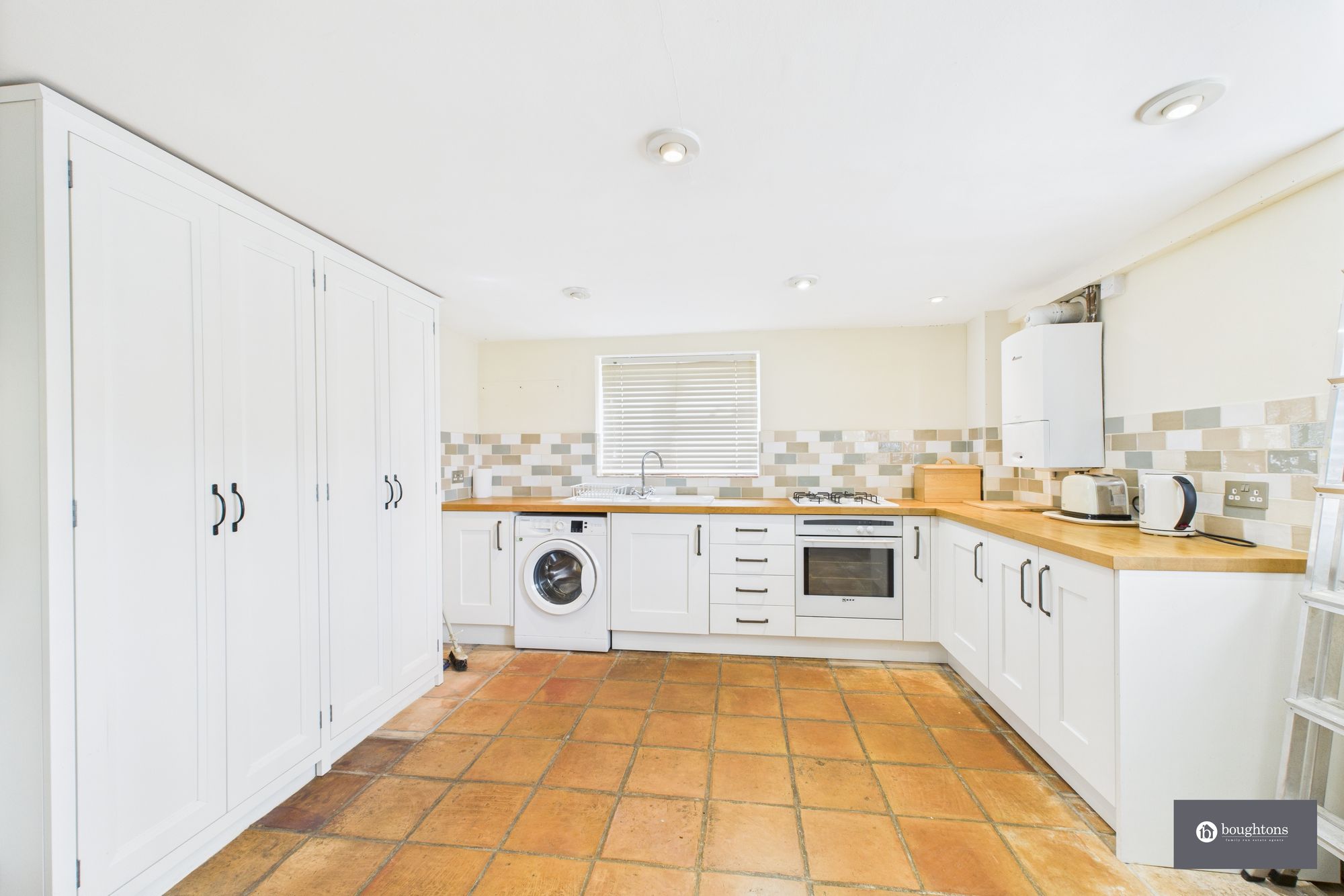 3 bed end of terrace house for sale in Mill Lane, Croughton, NN13  - Property Image 4