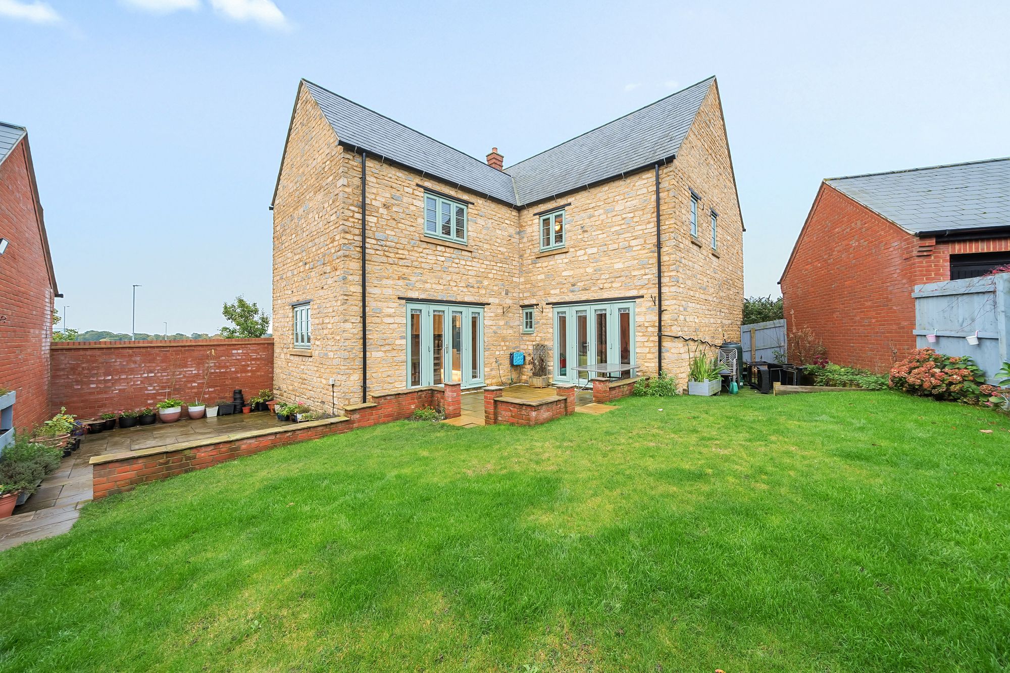 5 bed detached house for sale in Lagonda Drive, Brackley, NN13