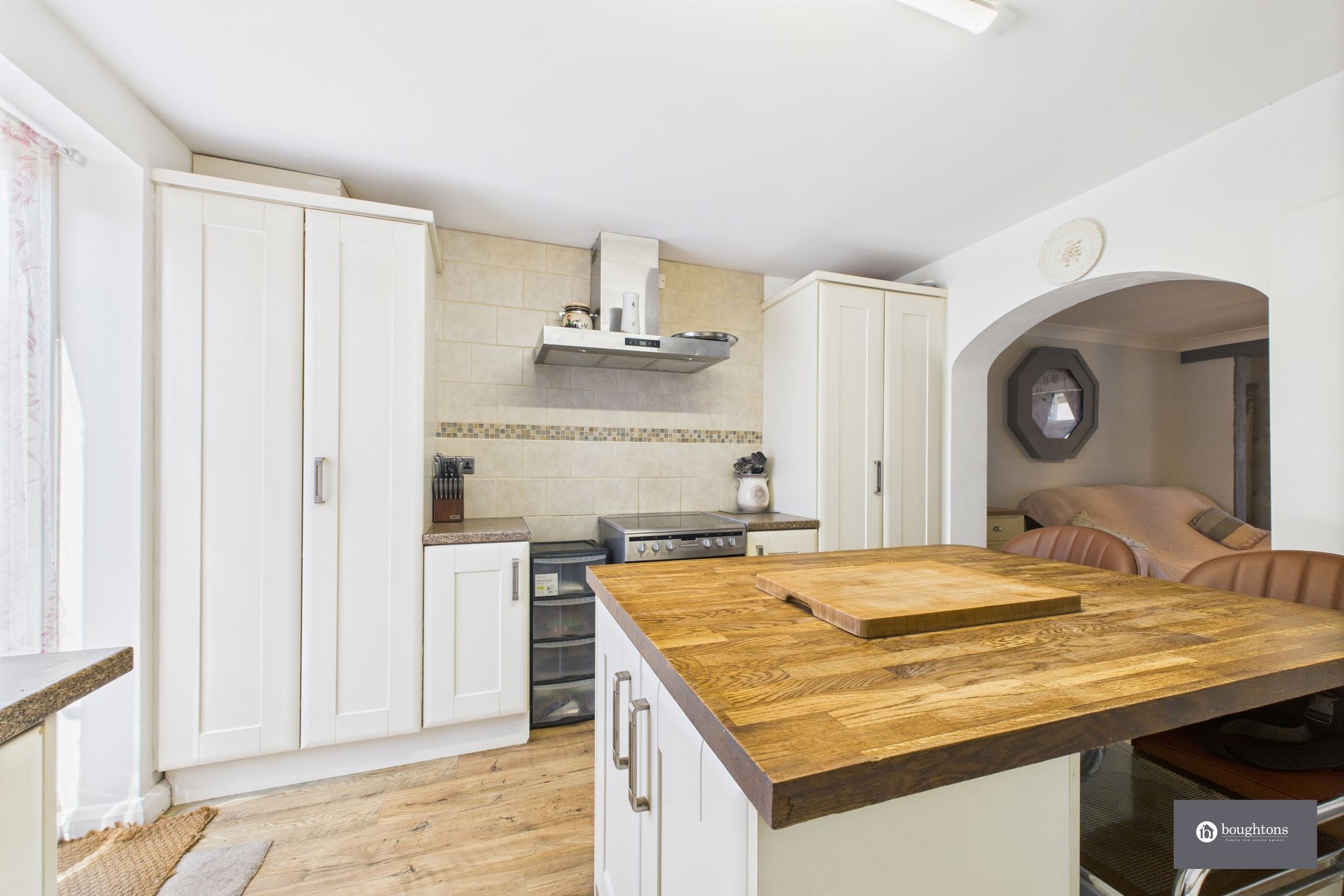 3 bed terraced house for sale in Halse Road, Brackley, NN13 8