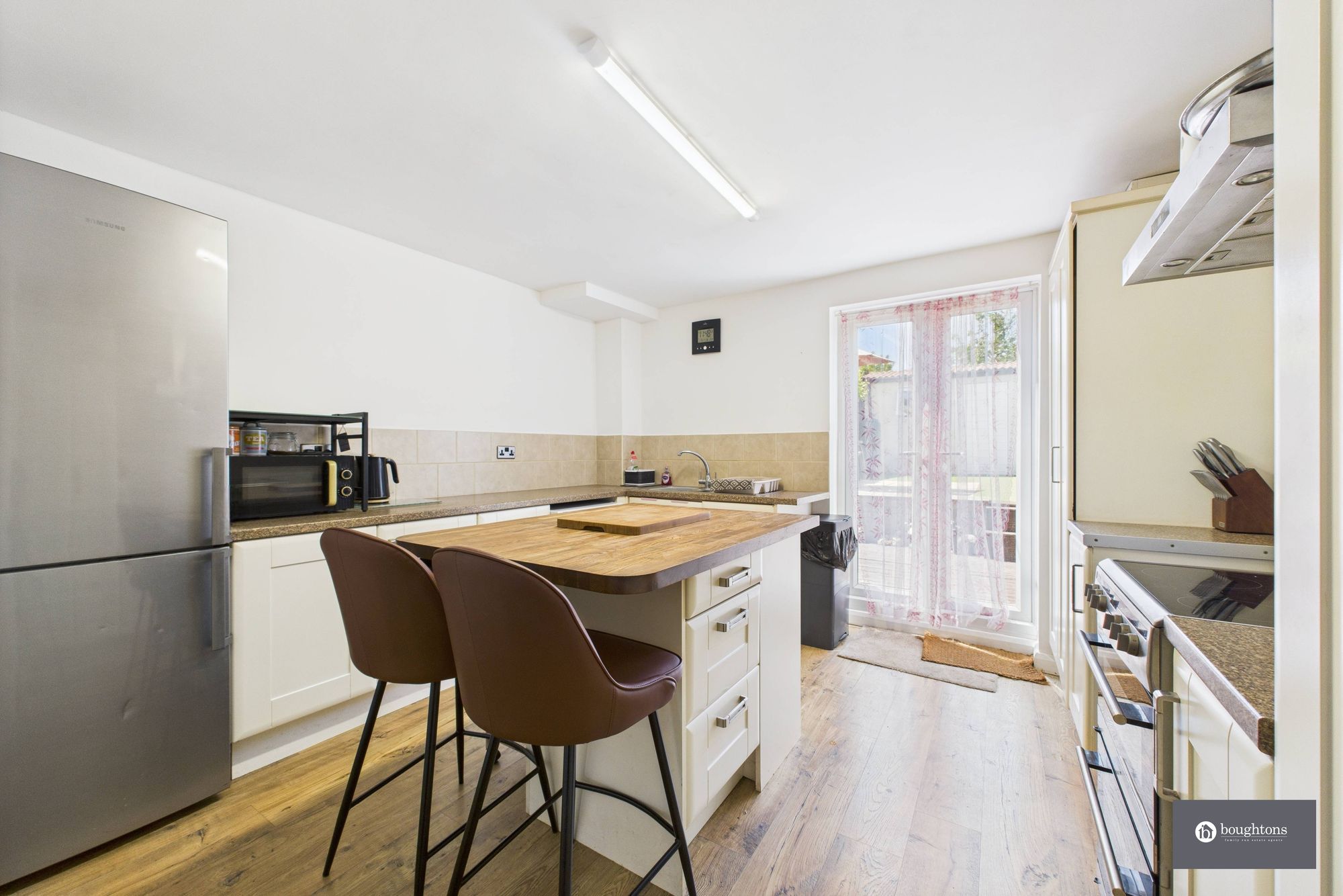 3 bed terraced house for sale in Halse Road, Brackley  - Property Image 2
