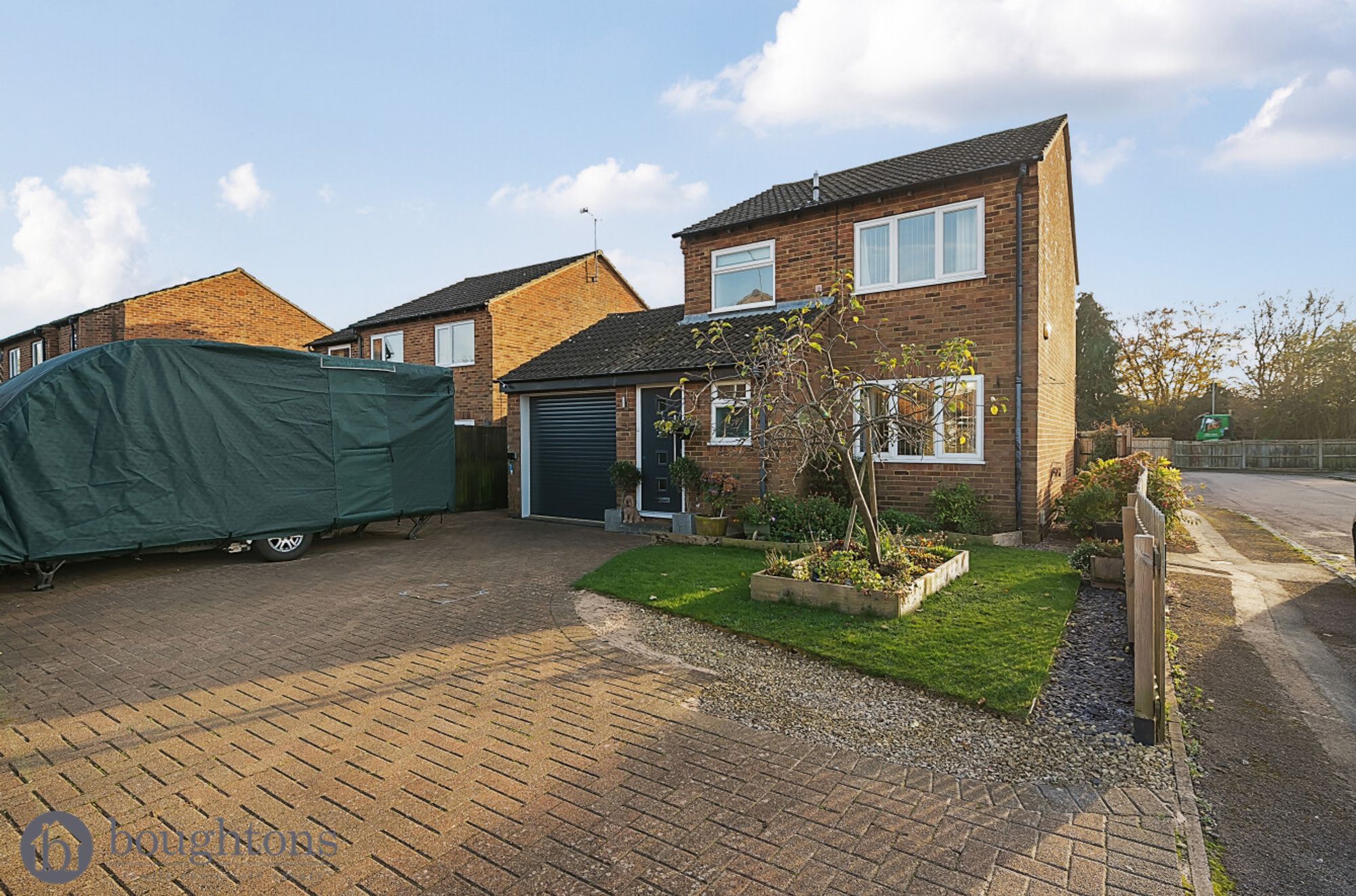 3 bed detached house for sale in Remus Gate, Brackley  - Property Image 1