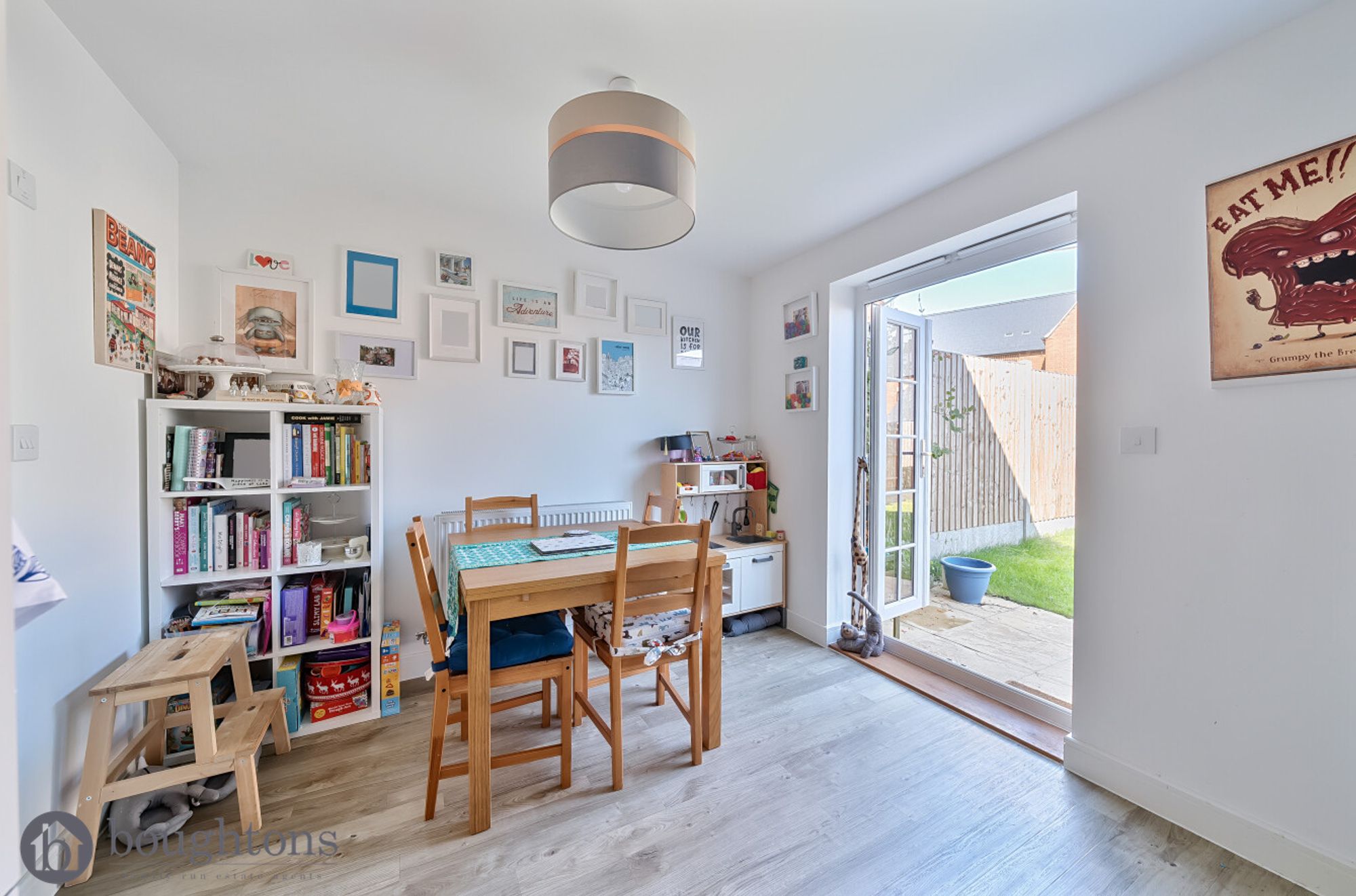 3 bed mid-terraced house for sale in Gold Avenue, Brackley  - Property Image 8