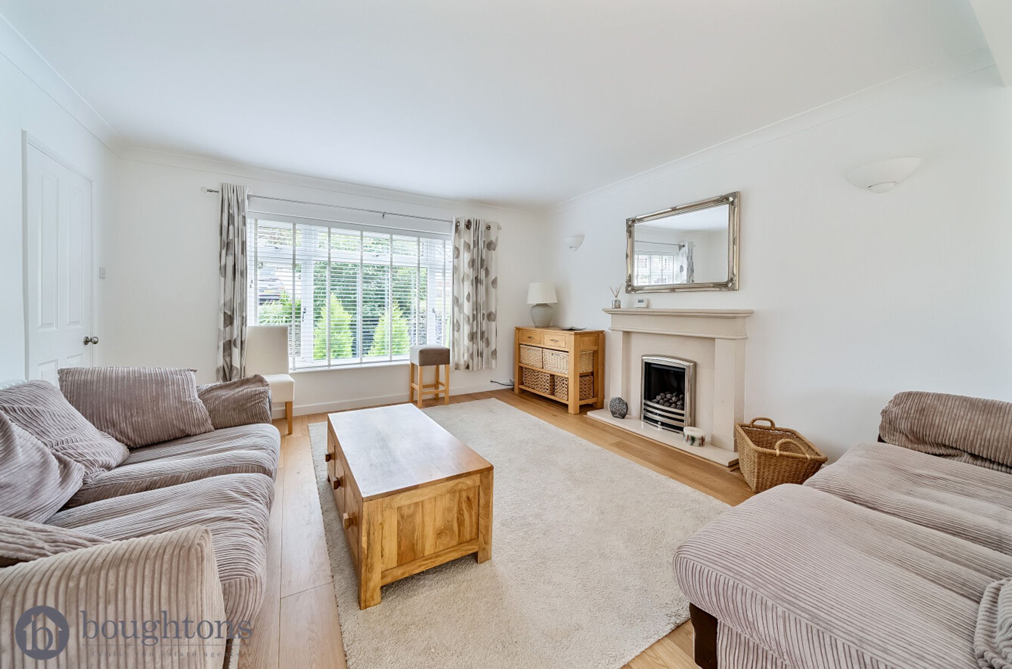 3 bed detached house for sale in Valley Road, Brackley  - Property Image 7