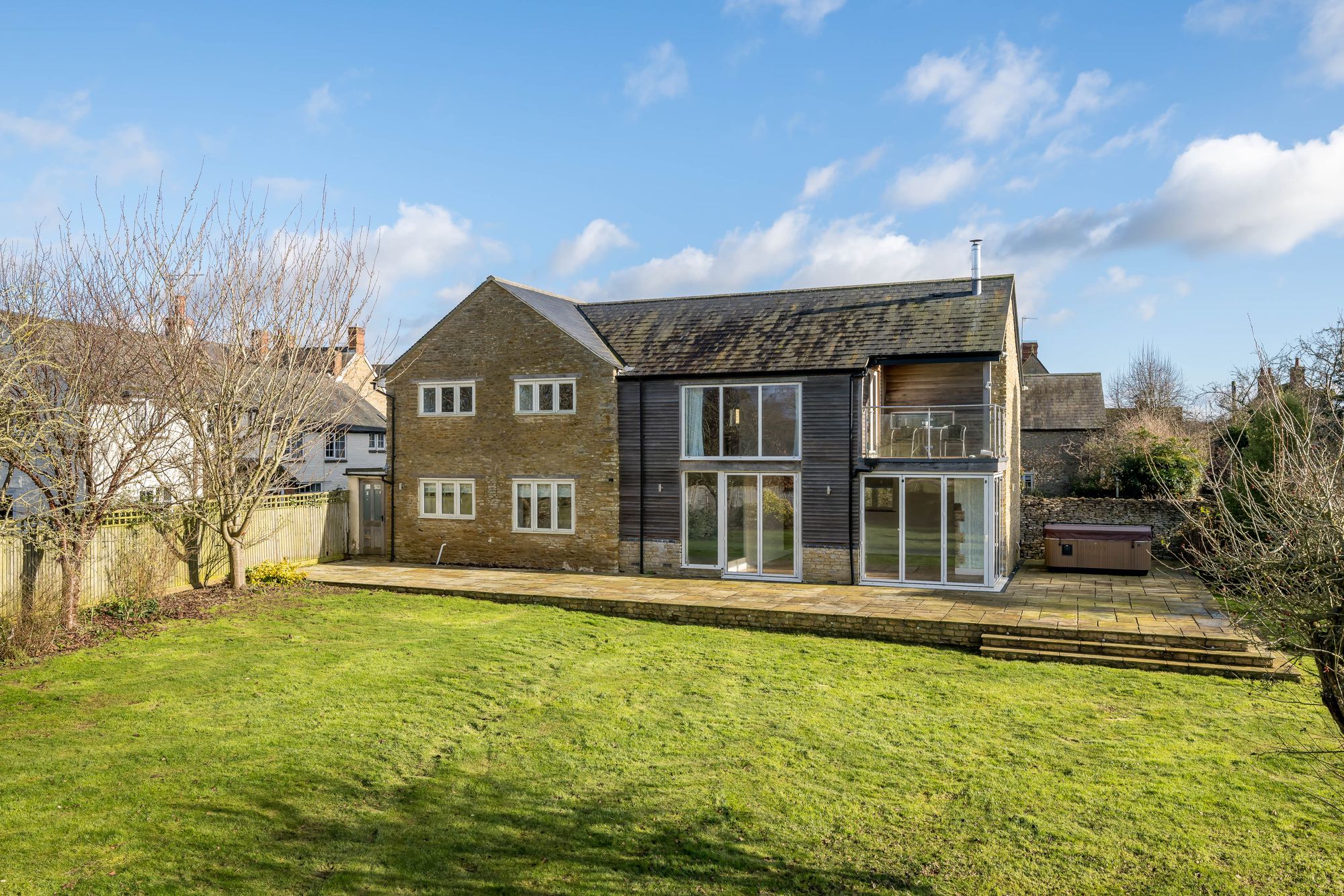 5 bed country house for sale in Main Street, Banbury  - Property Image 36