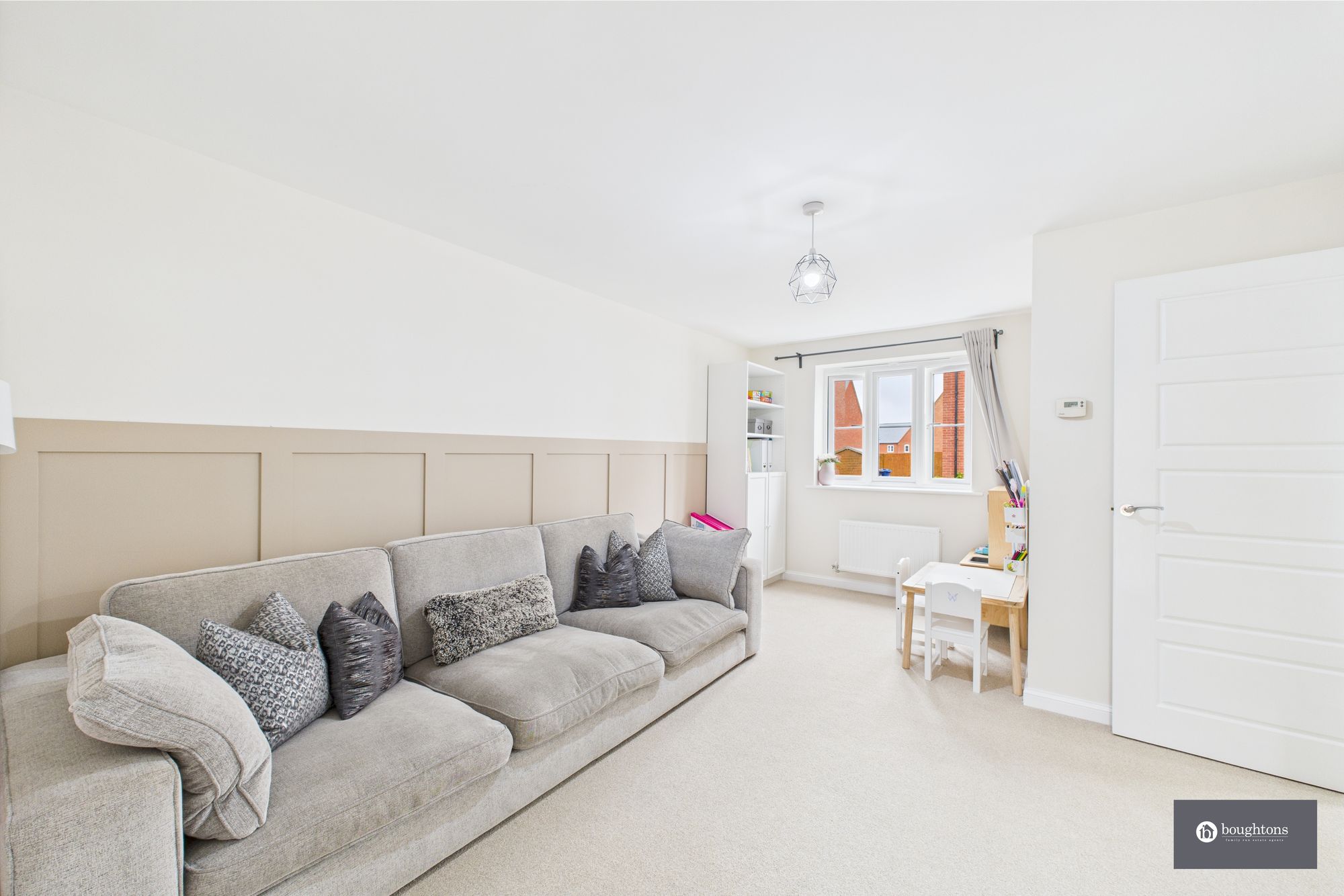 3 bed end of terrace house for sale in Calypso Lane, Brackley  - Property Image 10