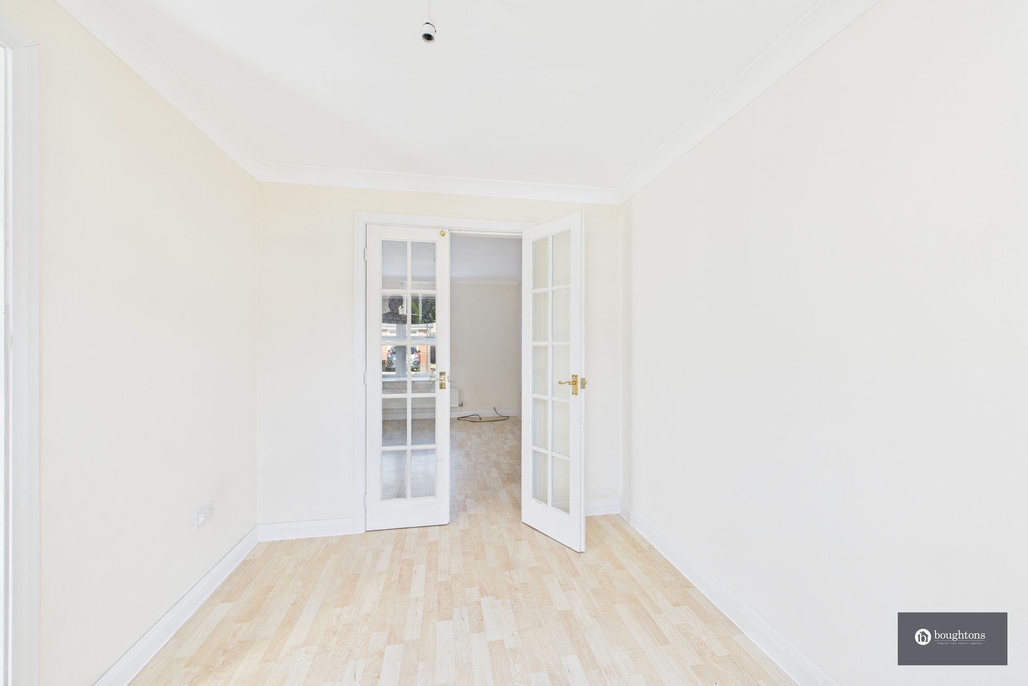 3 bed detached house for sale in Blackbird Close, Brackley 9