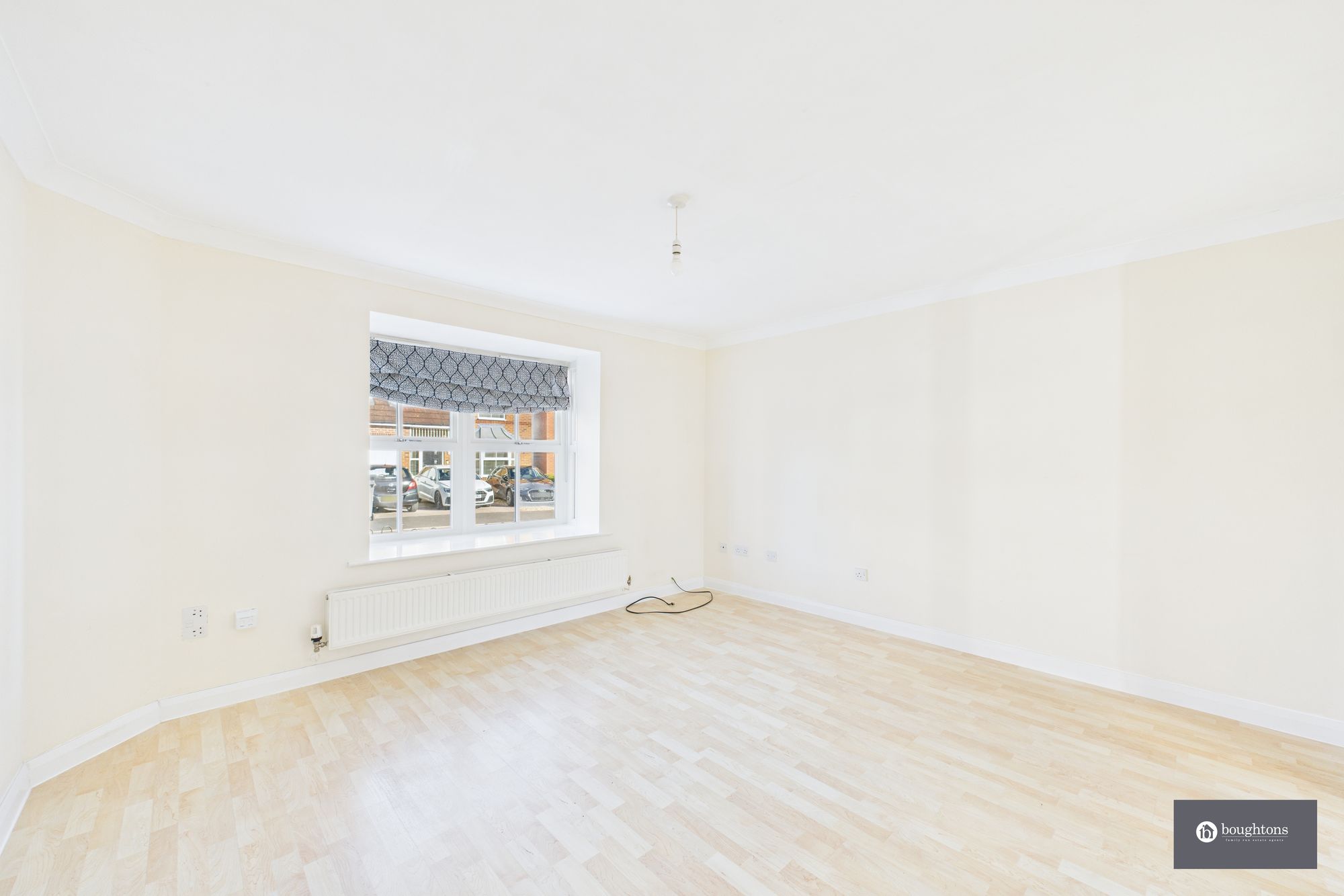 3 bed detached house for sale in Blackbird Close, Brackley  - Property Image 3