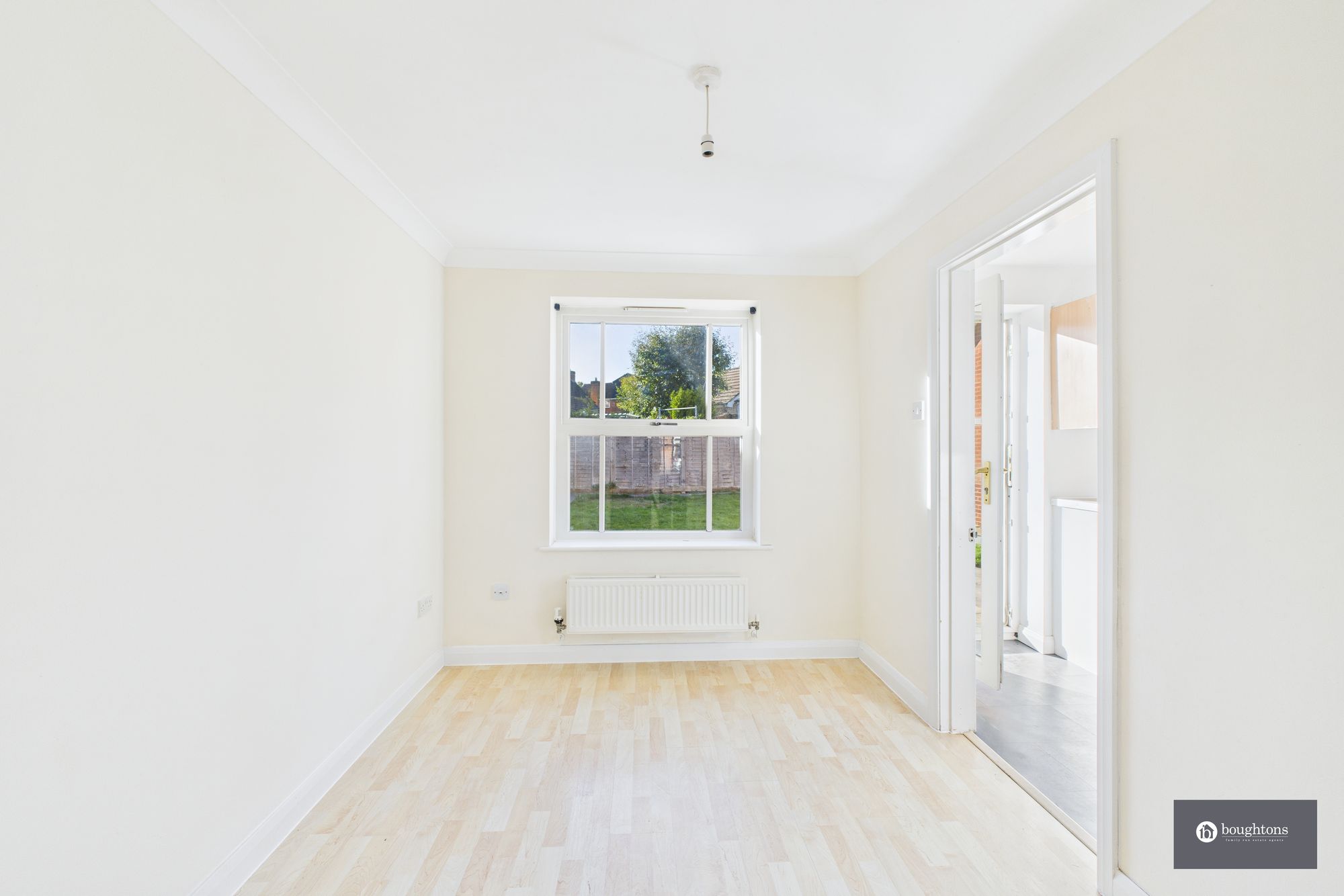 3 bed detached house for sale in Blackbird Close, Brackley  - Property Image 8