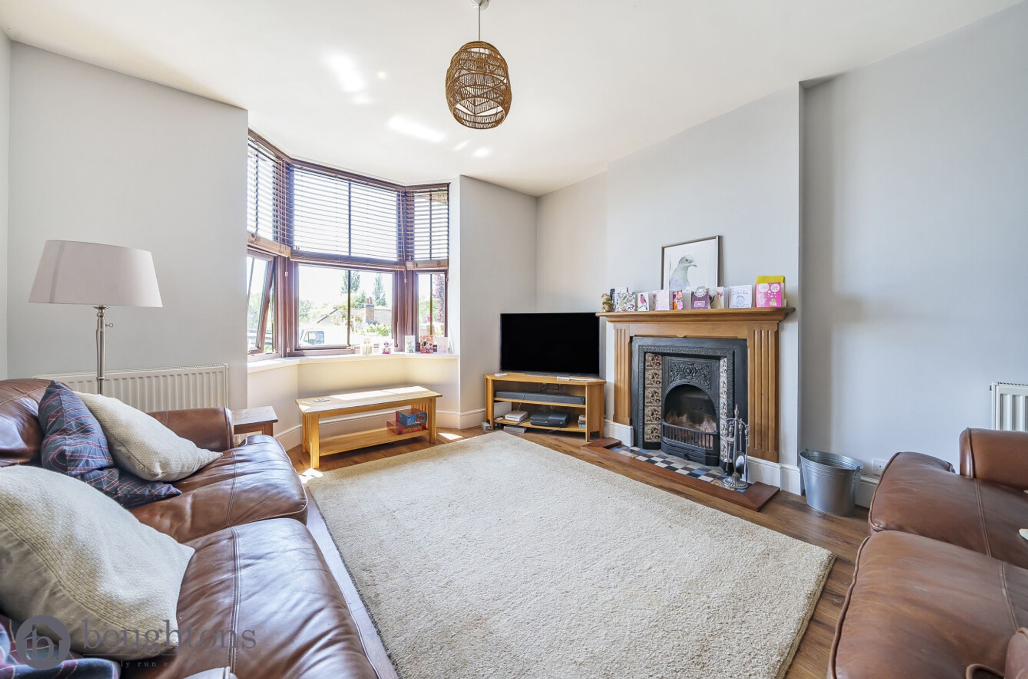 3 bed house for sale in Banbury Road, Brackley  - Property Image 3