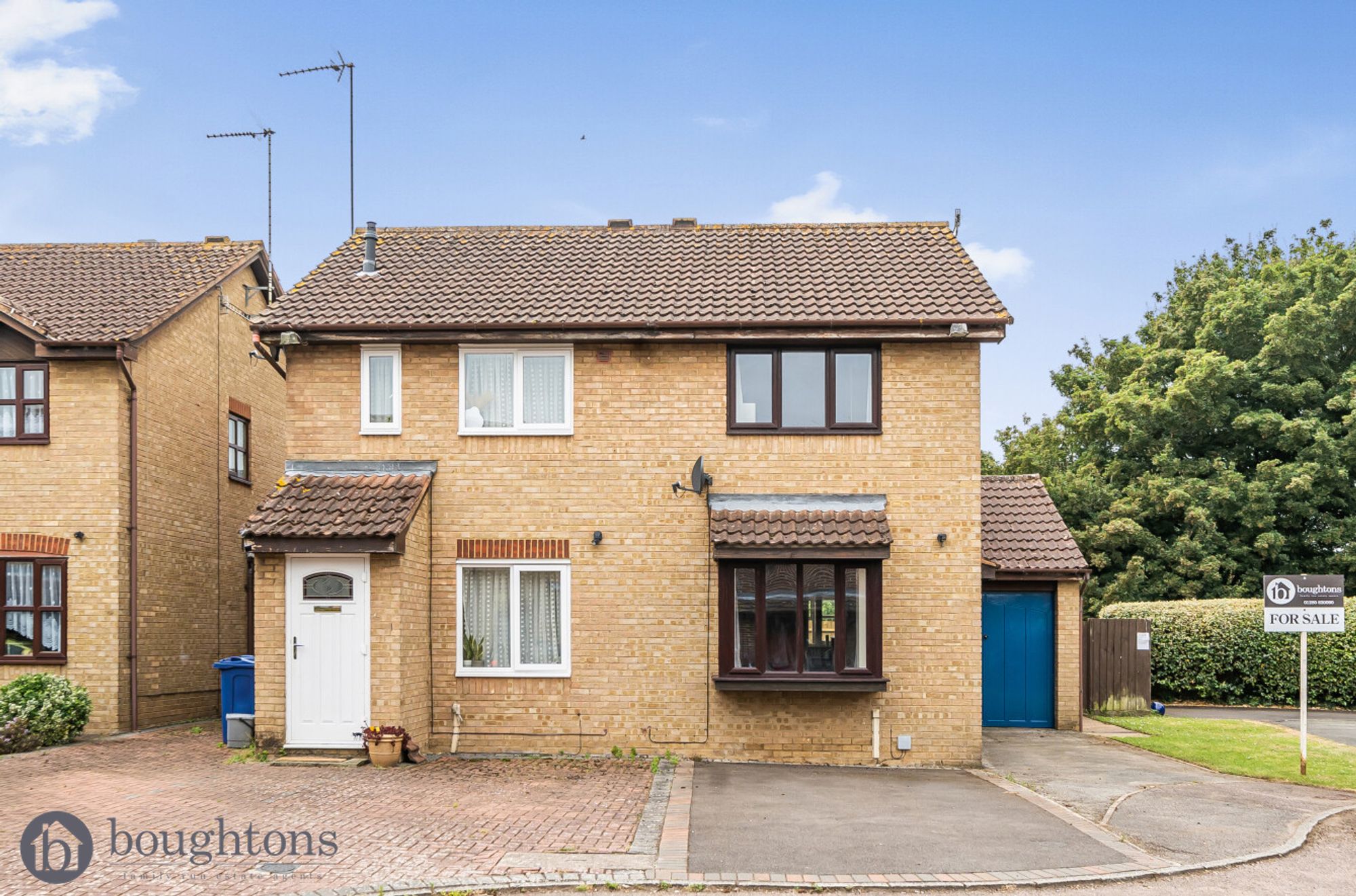 2 bed house for sale in Beaulieu Close, Banbury  - Property Image 1