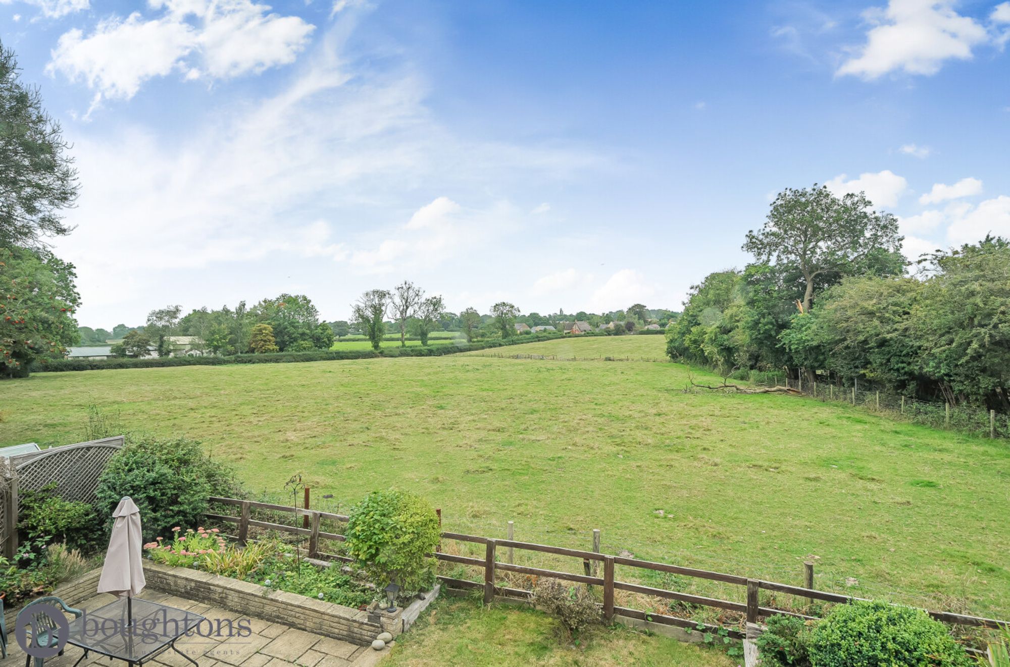 5 bed detached house for sale in The Willows, Towcester  - Property Image 3