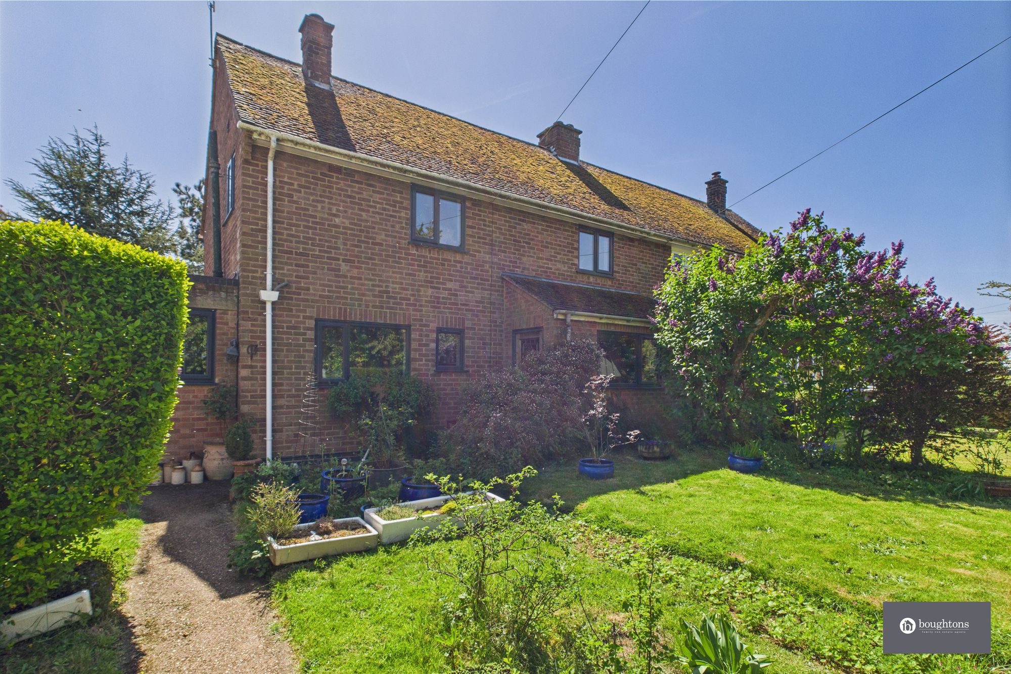 3 bed semi-detached house for sale in Helmdon Road, Towcester  - Property Image 1