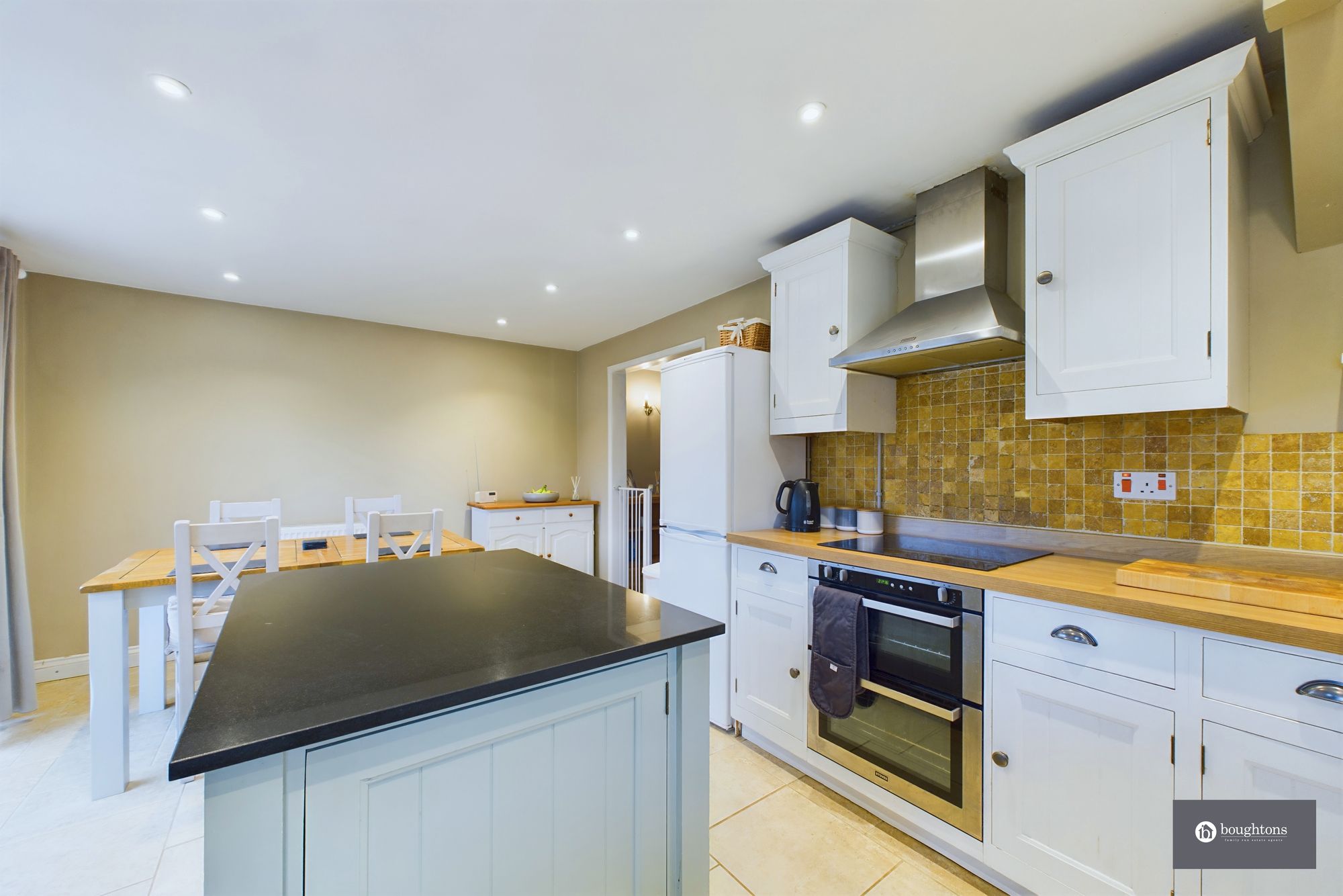 3 bed semi-detached house for sale in Nether Close, Brackley 4